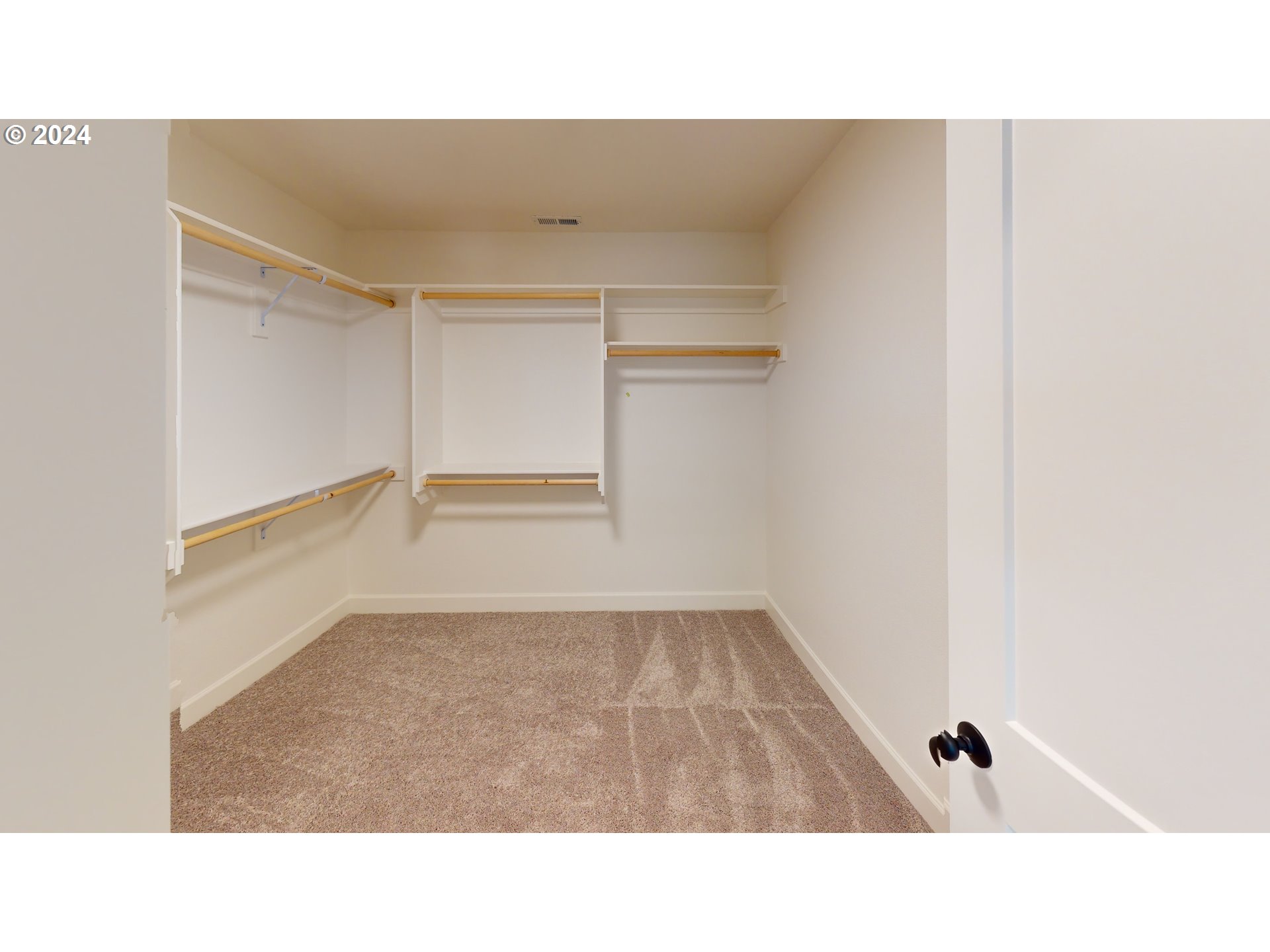 831 NE 17th AVE Lot 1