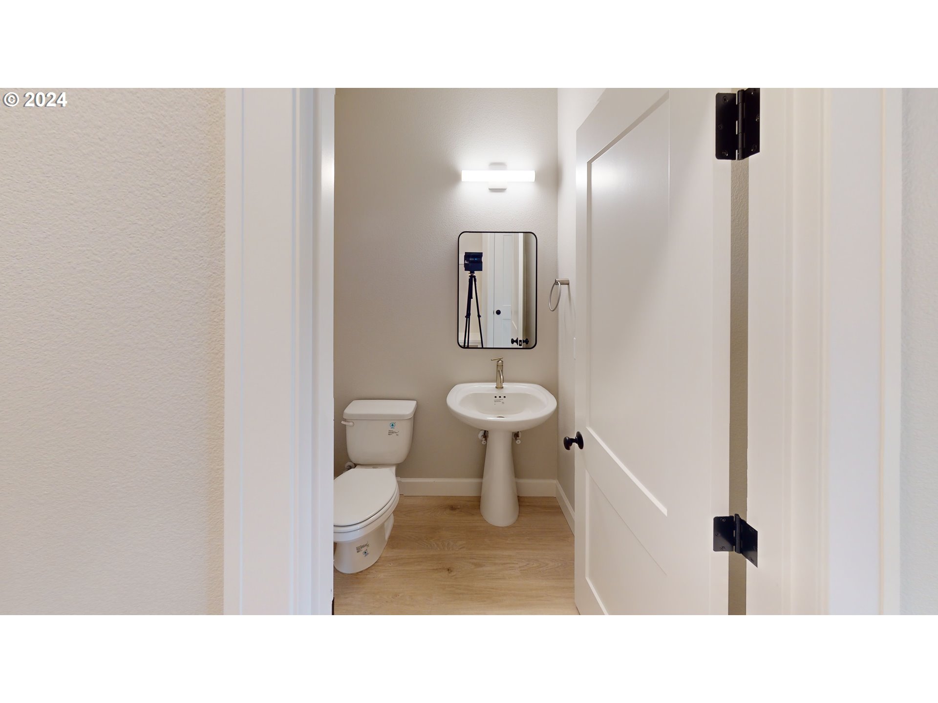 831 NE 17th AVE Lot 1