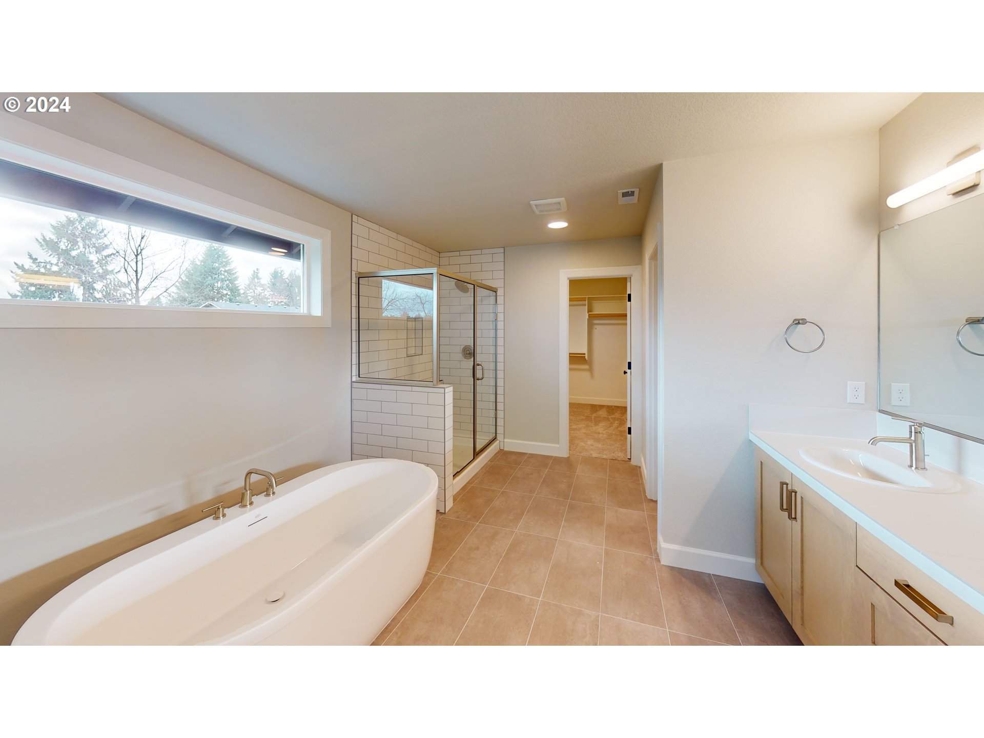 831 NE 17th AVE Lot 1