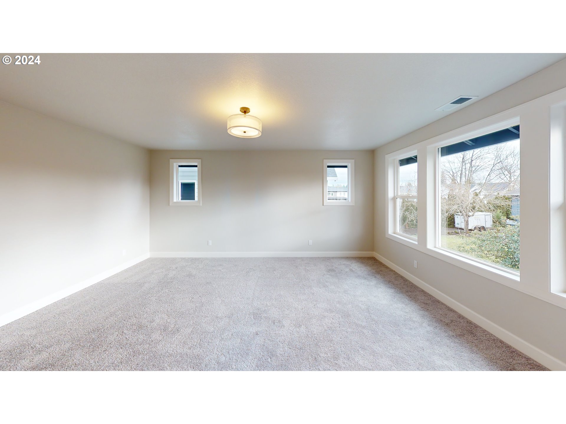 831 NE 17th AVE Lot 1