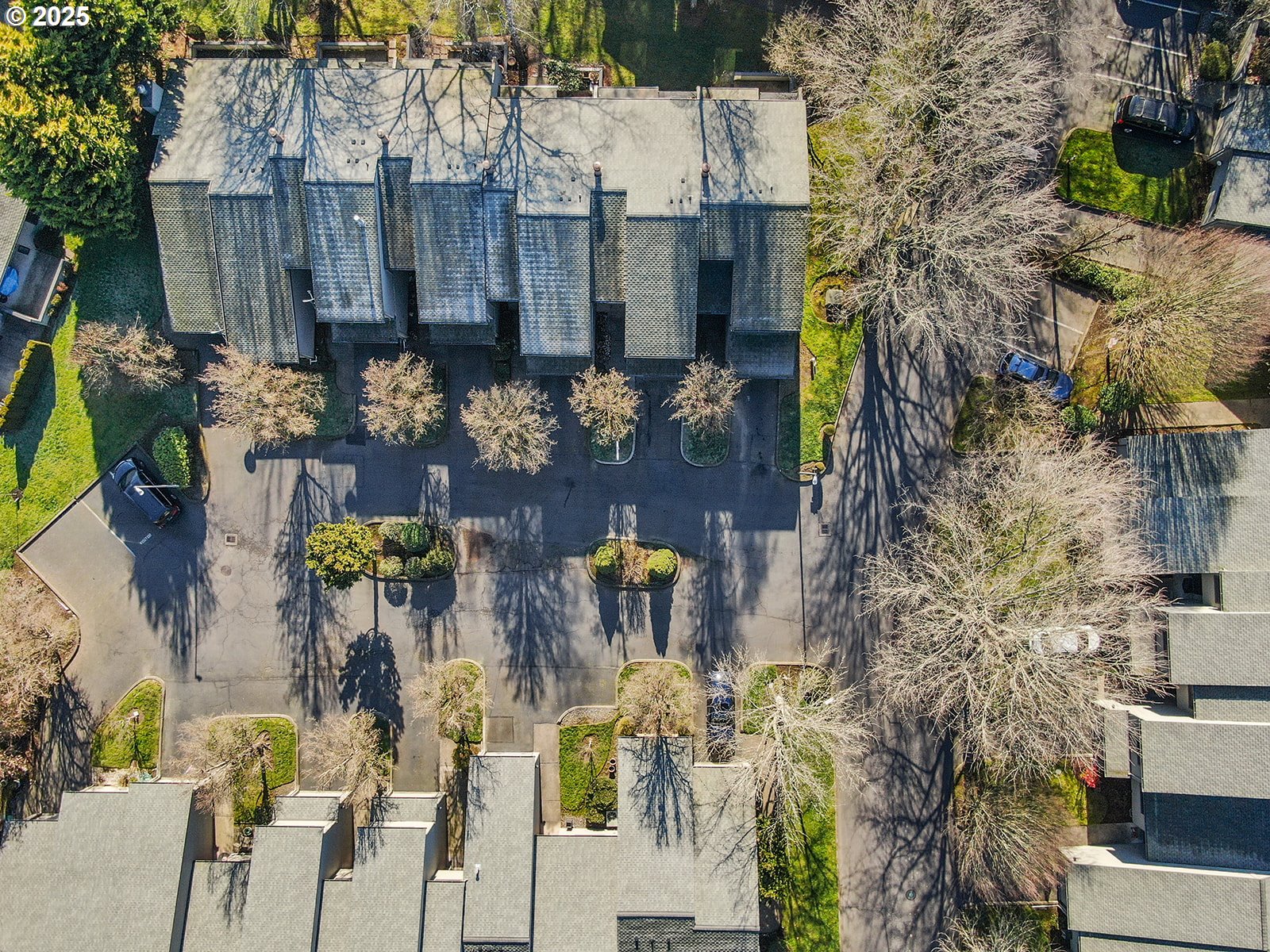 7807 NE LOOWIT LOOP 104