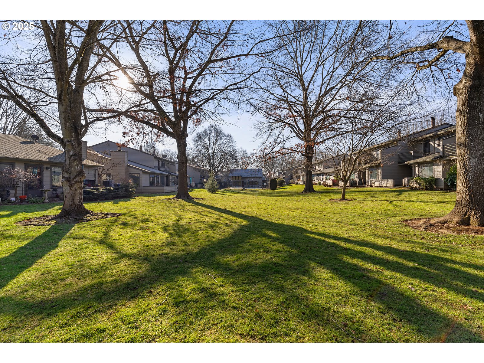 7807 NE LOOWIT LOOP 104