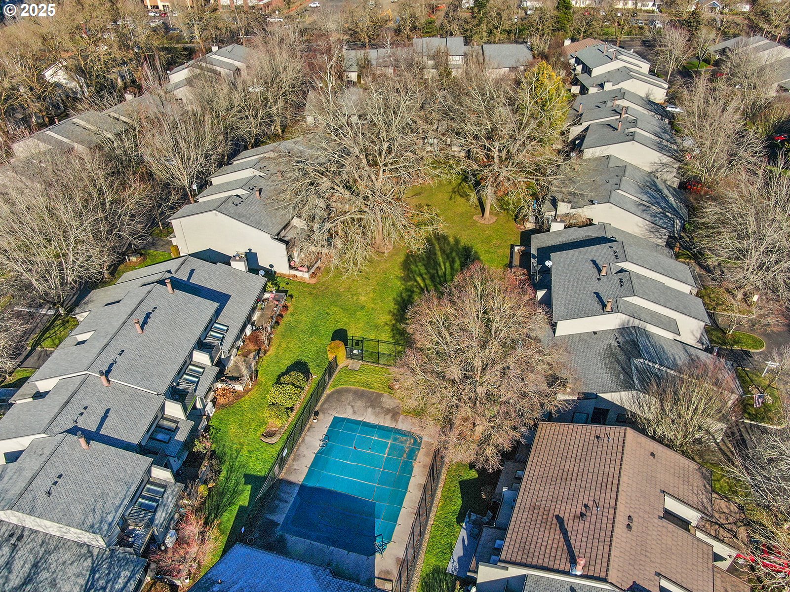 7807 NE LOOWIT LOOP 104