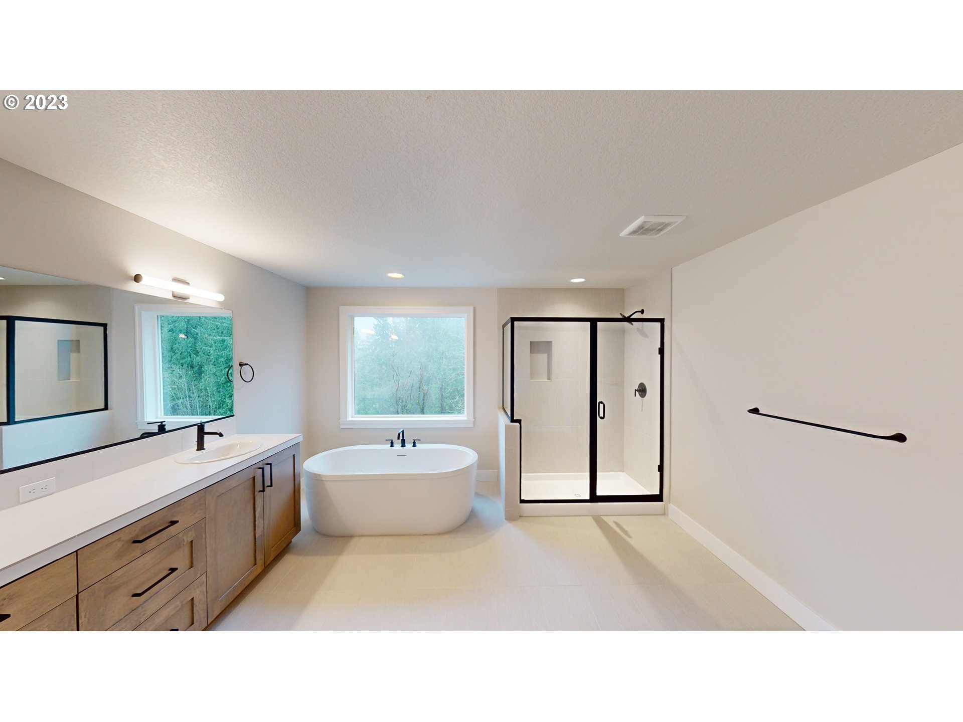 15856 SE BOLLAM DR L163