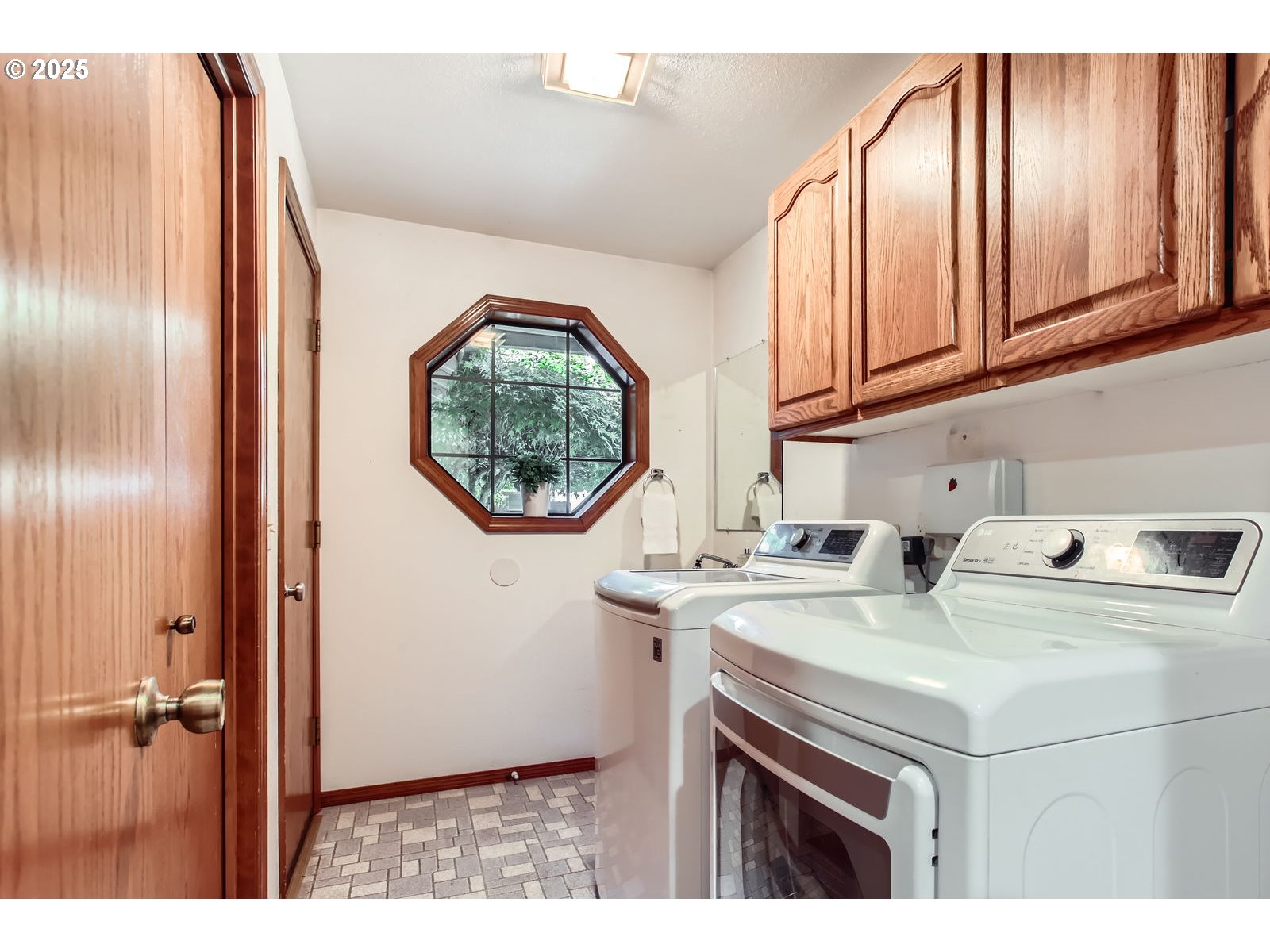 22001 S MONTE CARLO WAY