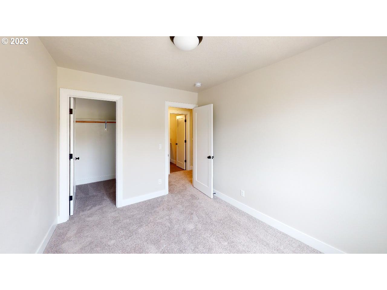 1127 lilium LN L39