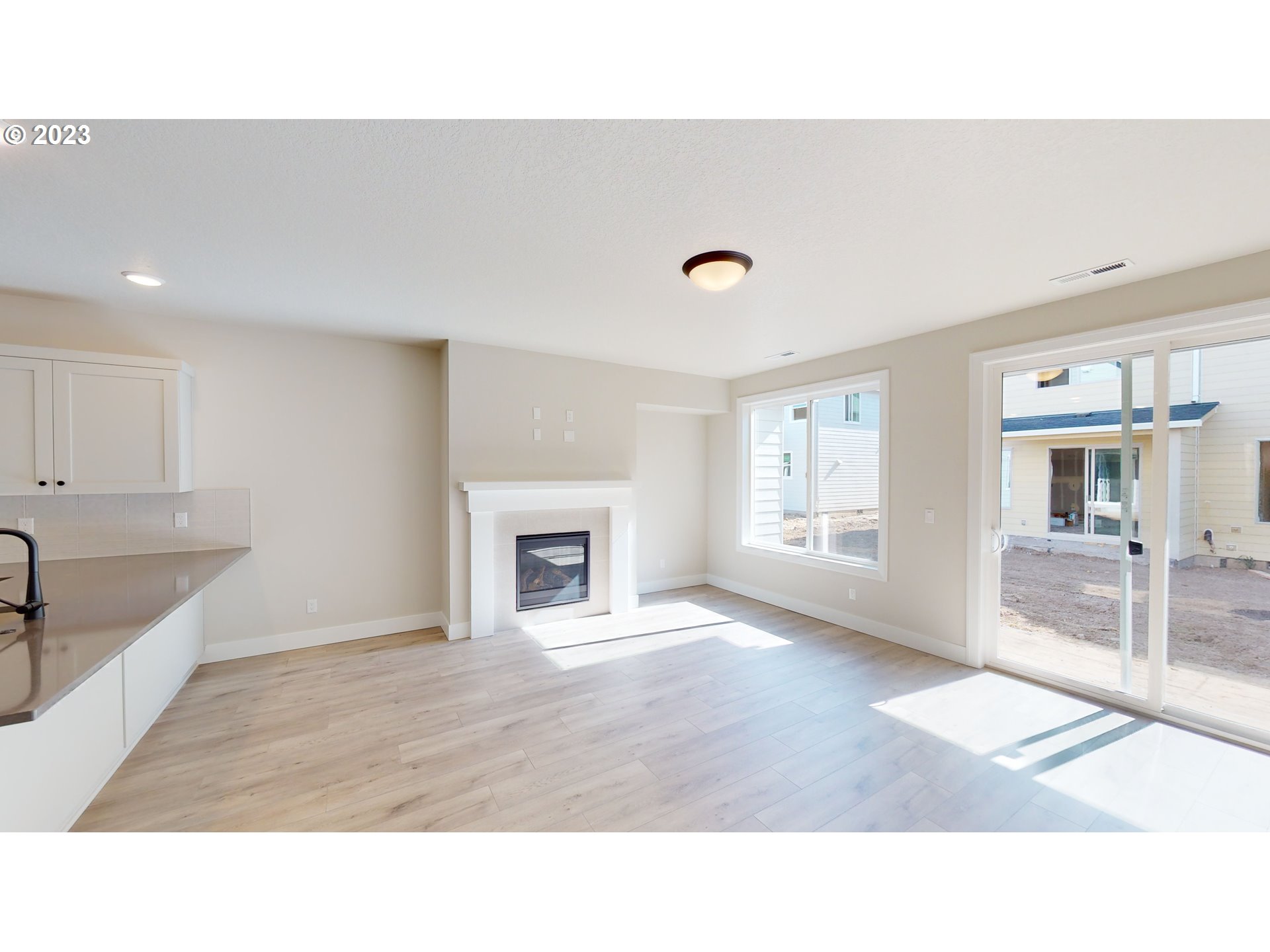 1138 Senna LN 57