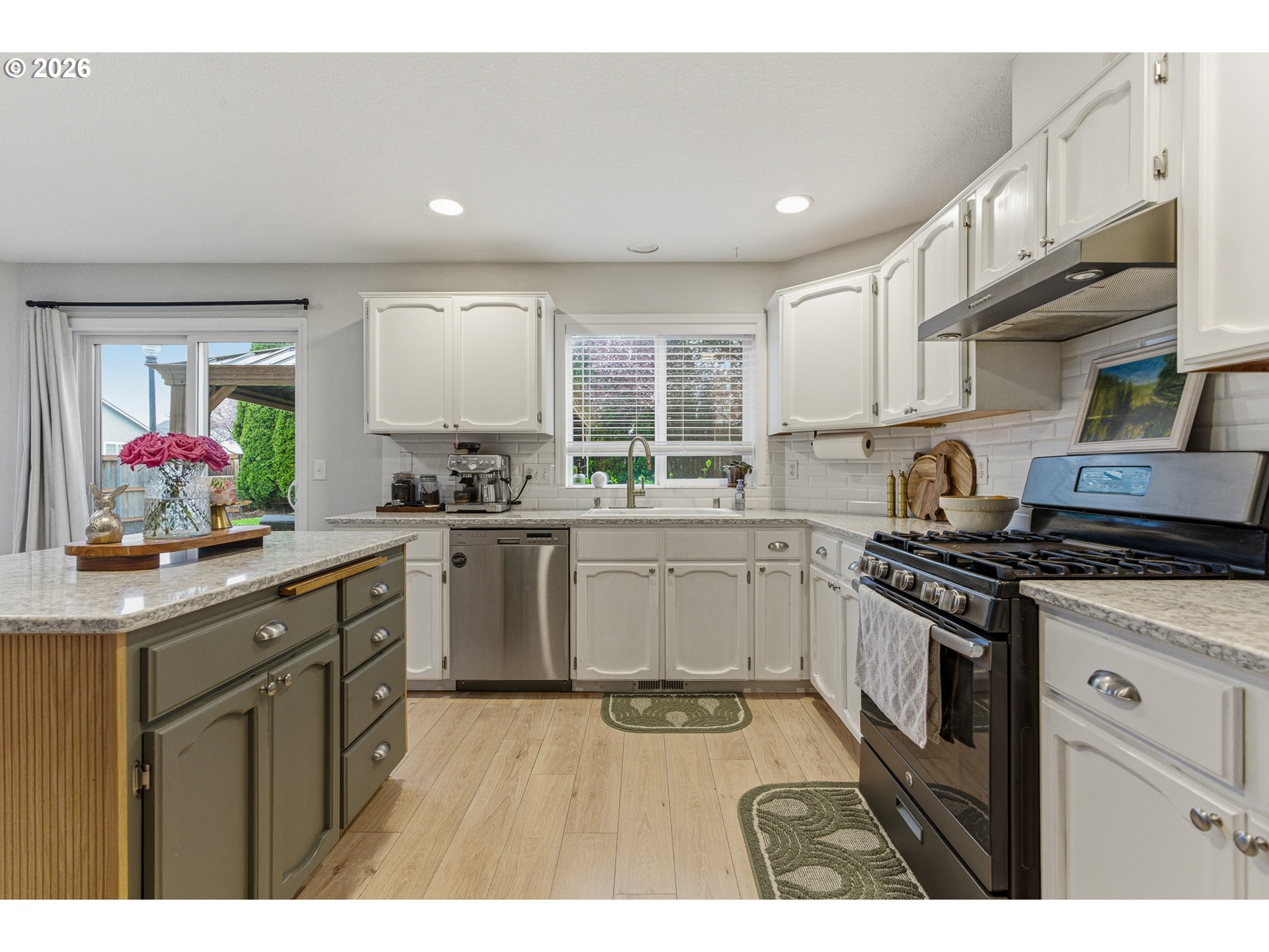 11202 NE 101ST ST