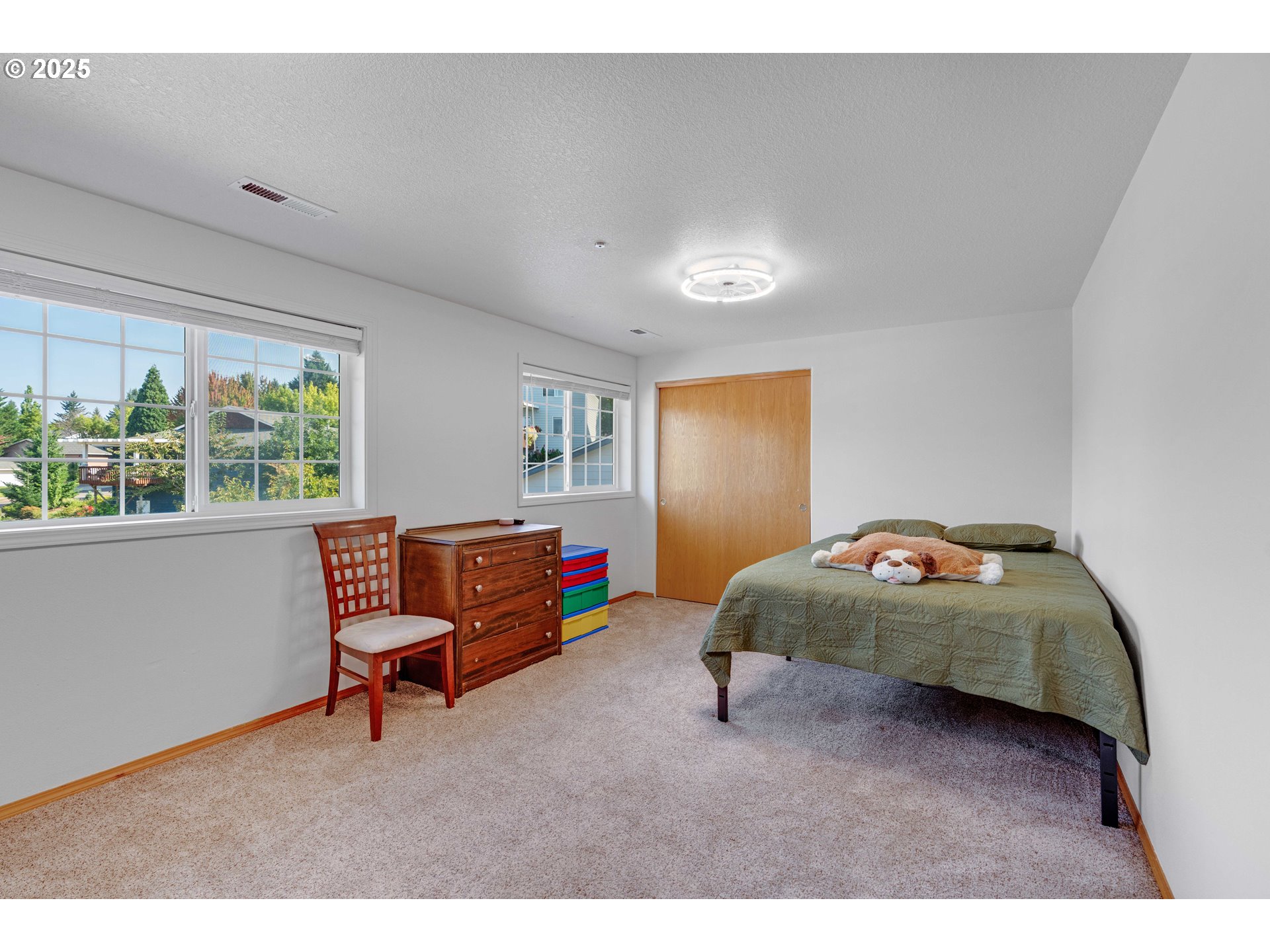 4043 SE HARMONY PL