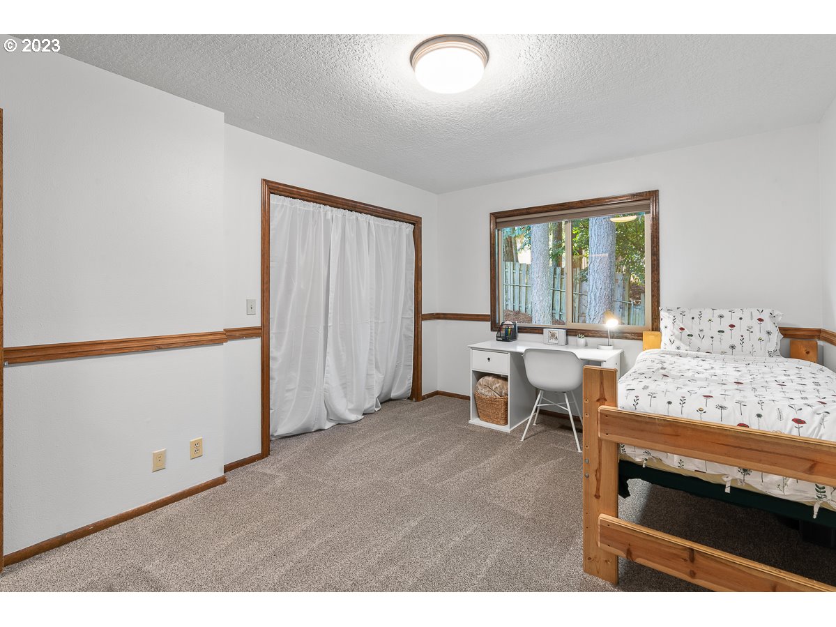 2820 SE BRIAN ST