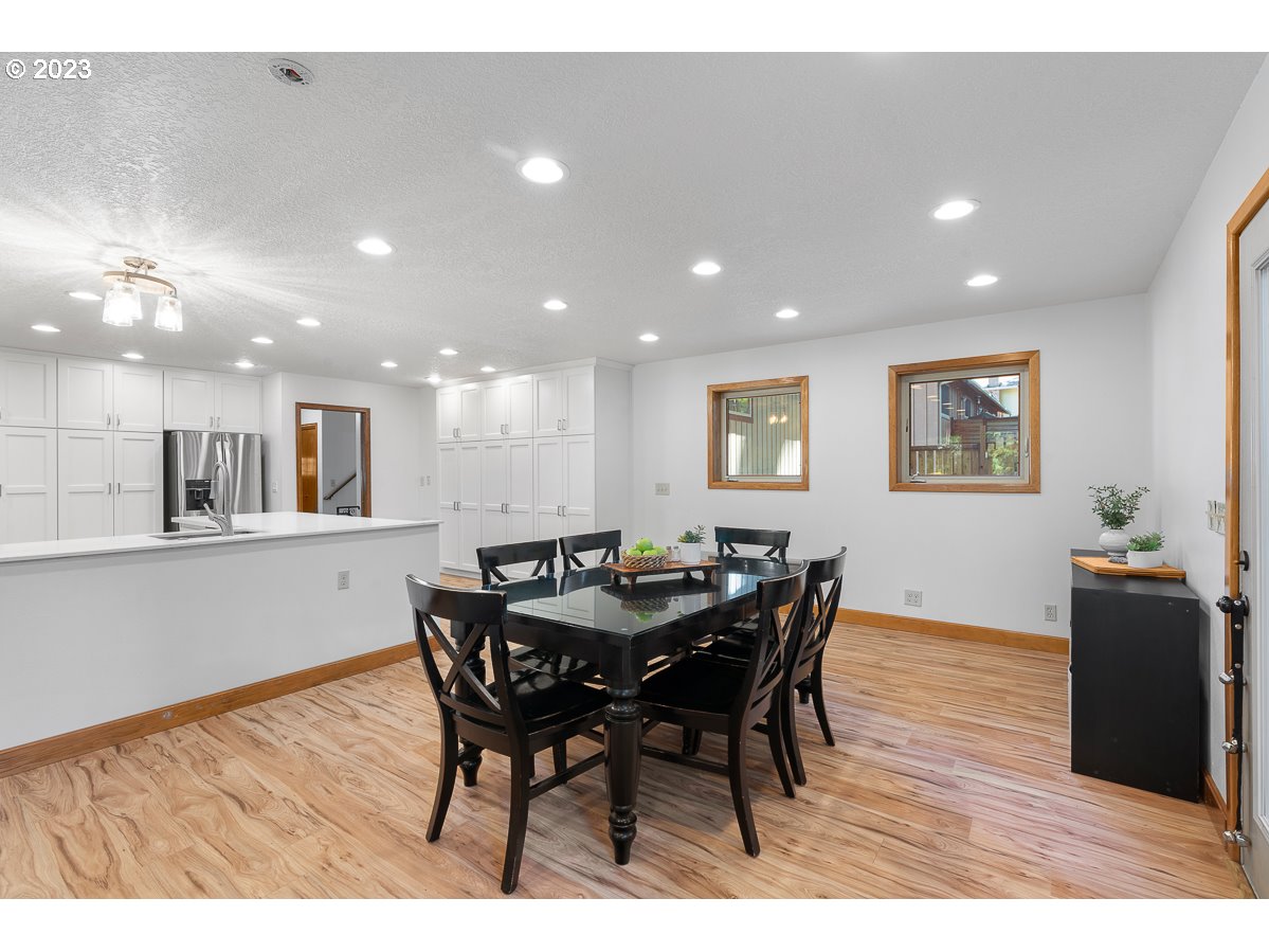 2820 SE BRIAN ST