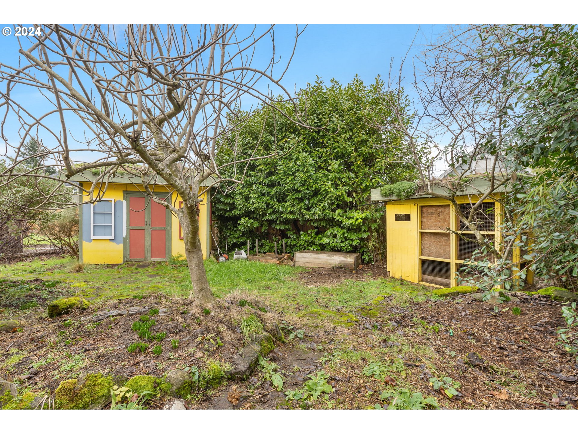 903 NE ROSA PARKS WAY