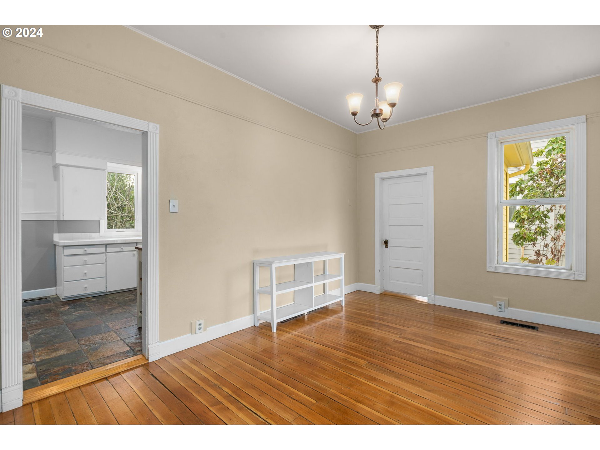 903 NE ROSA PARKS WAY