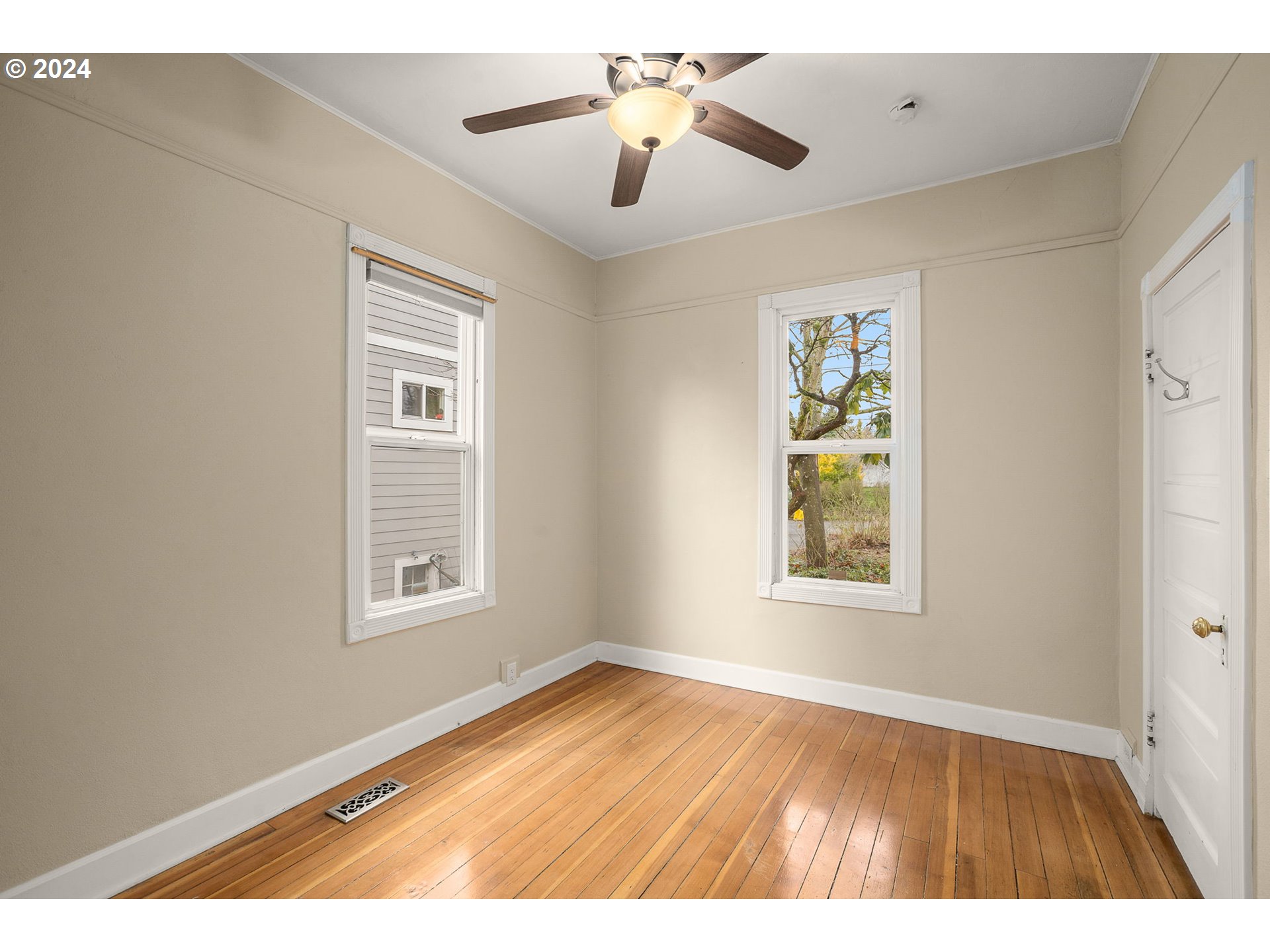 903 NE ROSA PARKS WAY