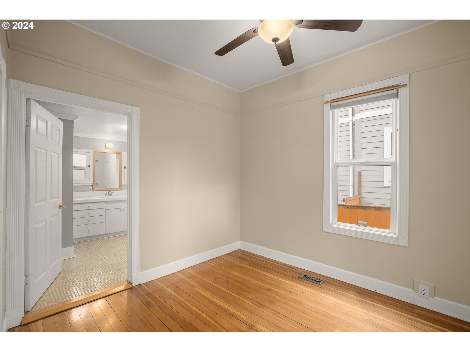 903 NE ROSA PARKS WAY