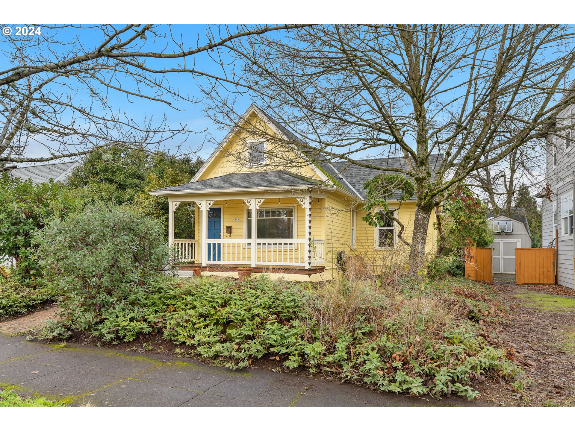 903 NE ROSA PARKS WAY