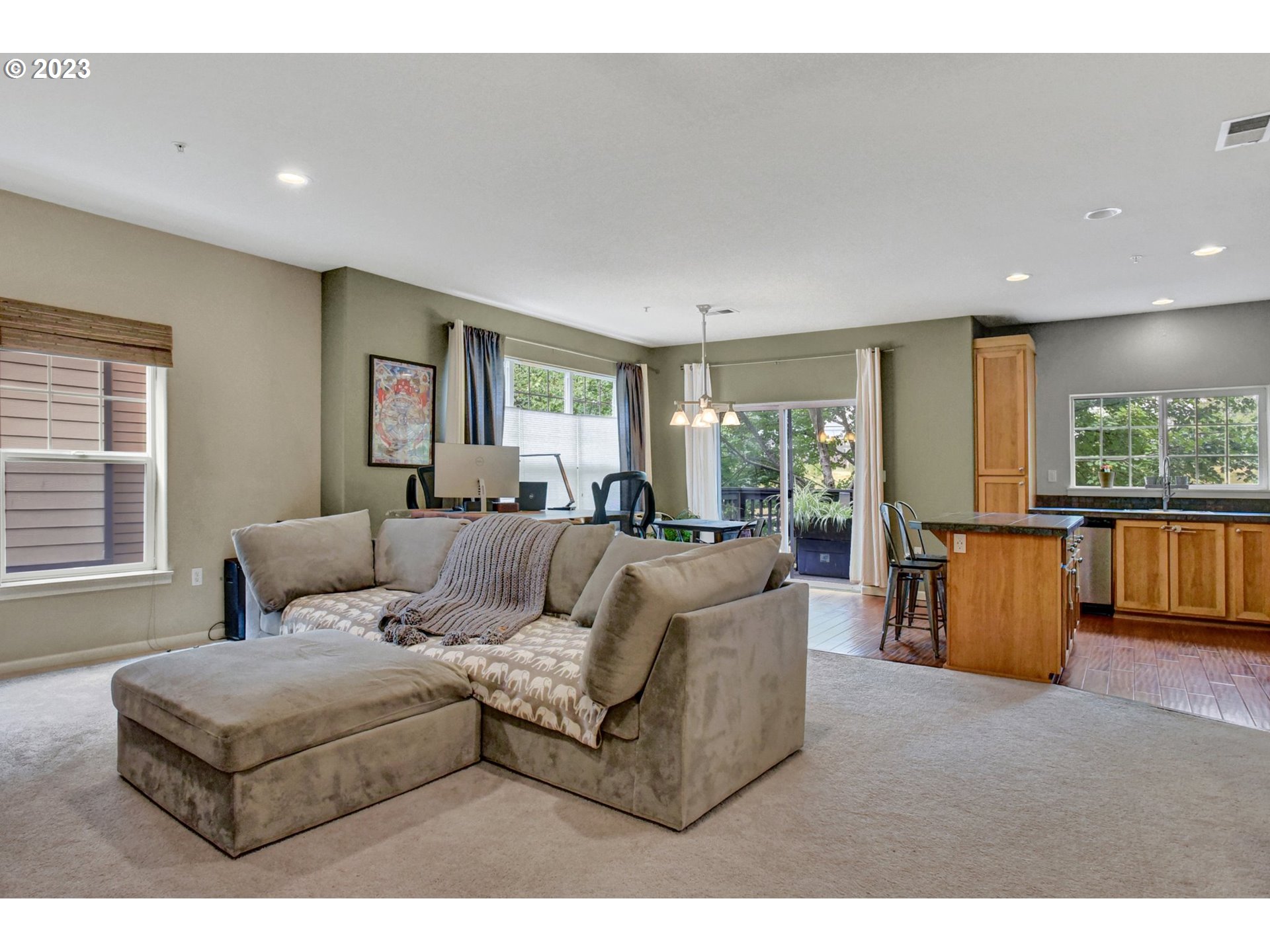 22806 SW FOREST CREEK DR 200