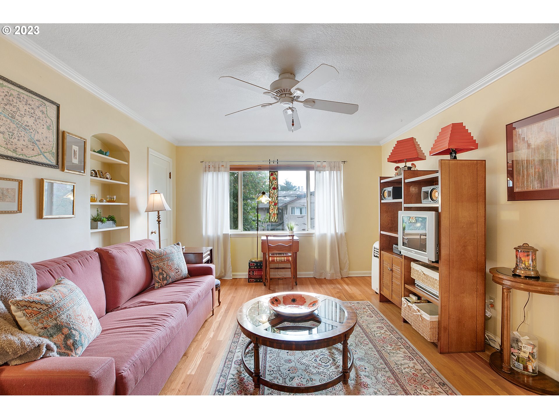 2031 NE CLACKAMAS ST Unit: 14