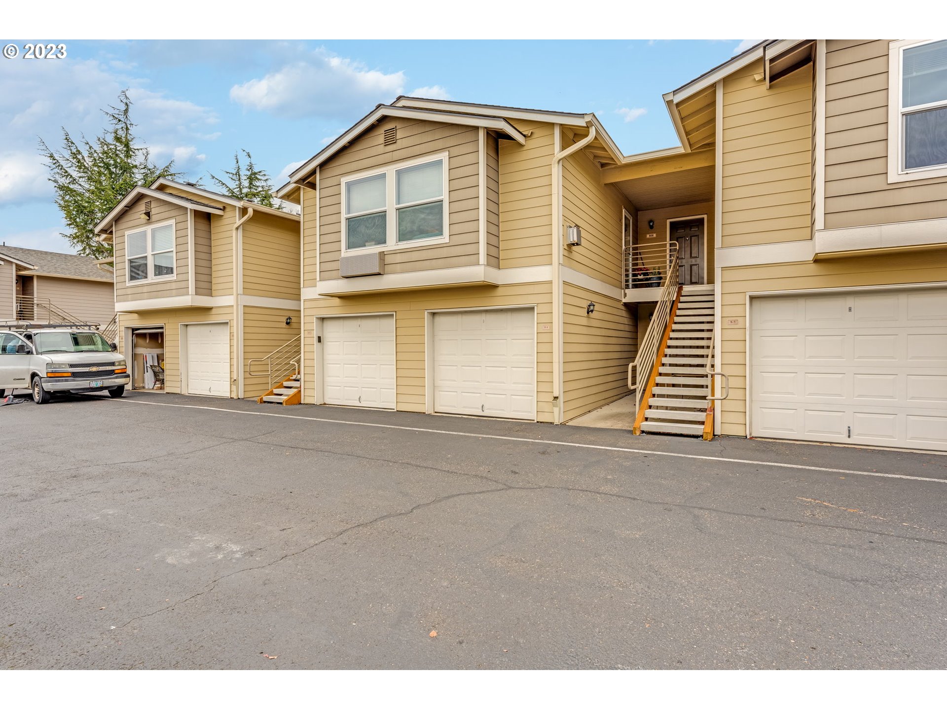 15054 NW CENTRAL DR Unit: 807
