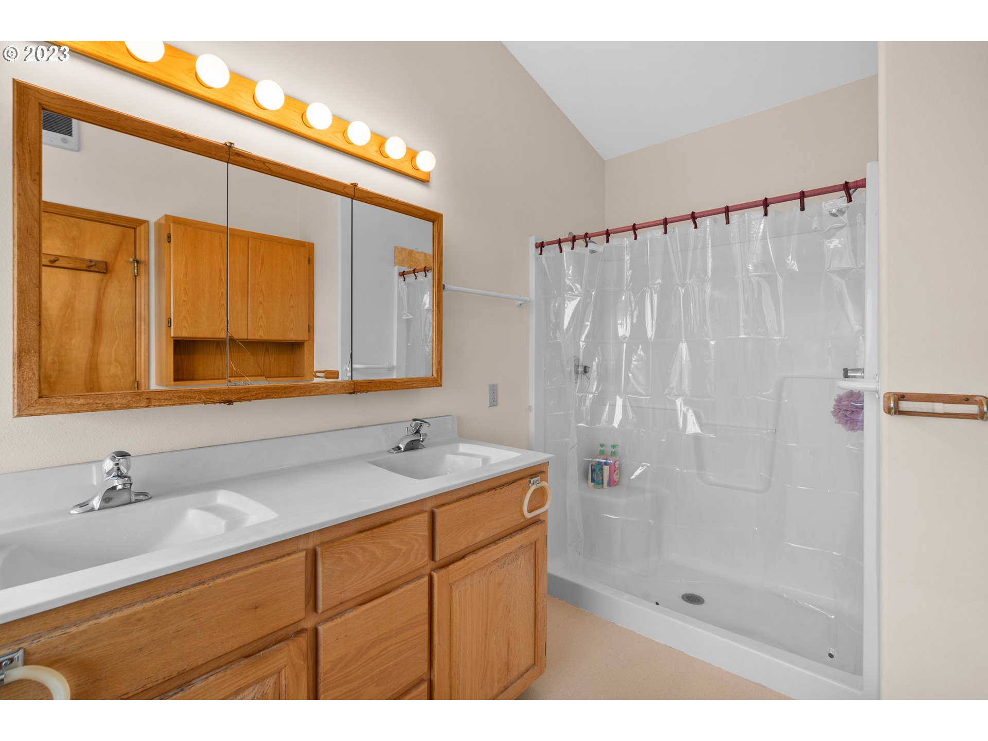 9280 NW OLD RAILROAD GRADE RD