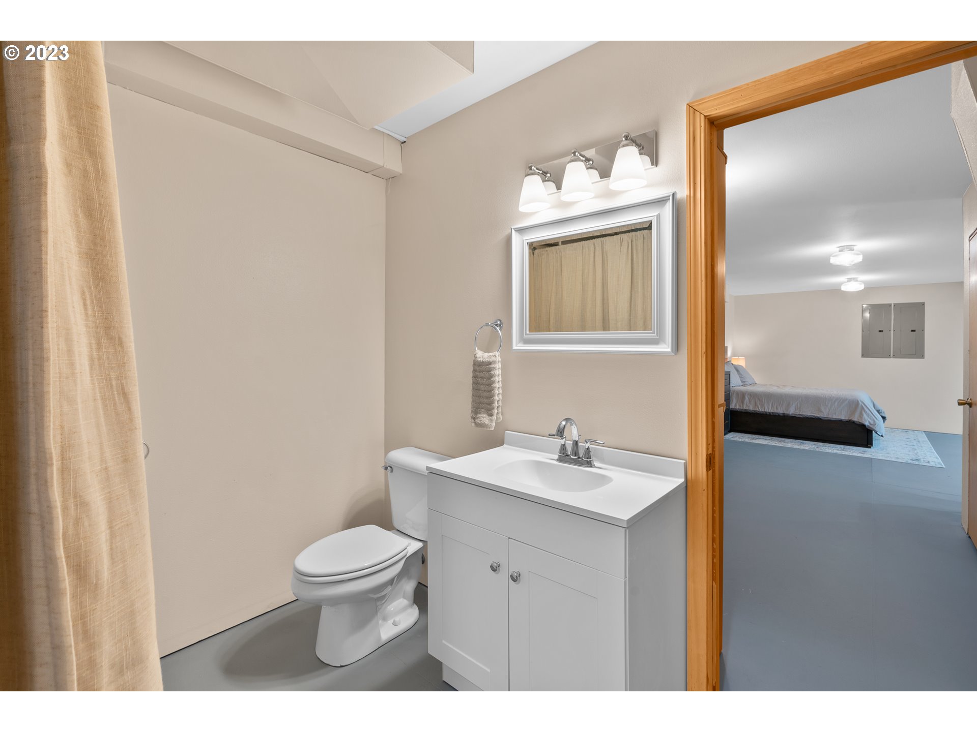 9280 NW OLD RAILROAD GRADE RD