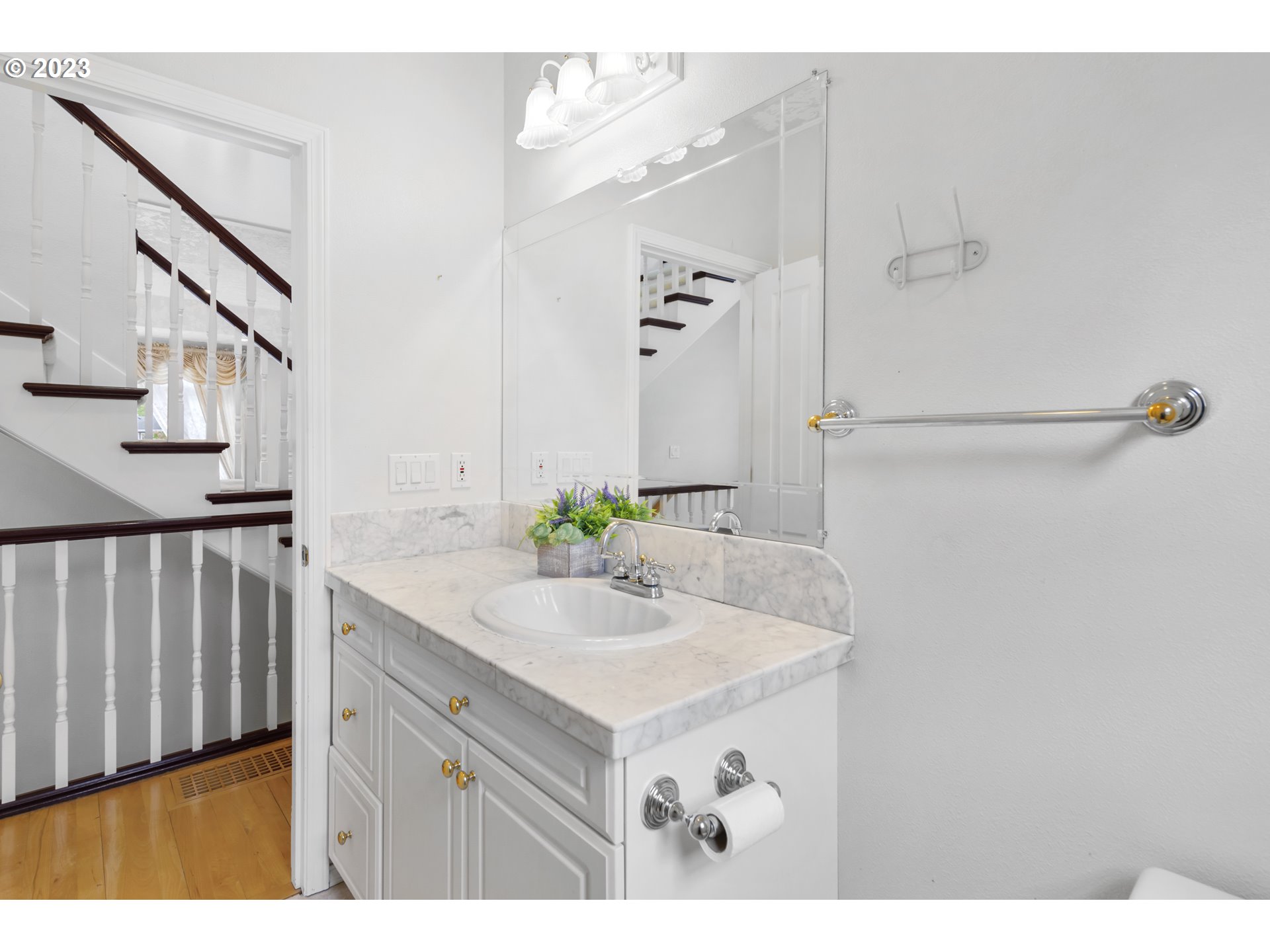 16423 SE MEADOWLAND CT