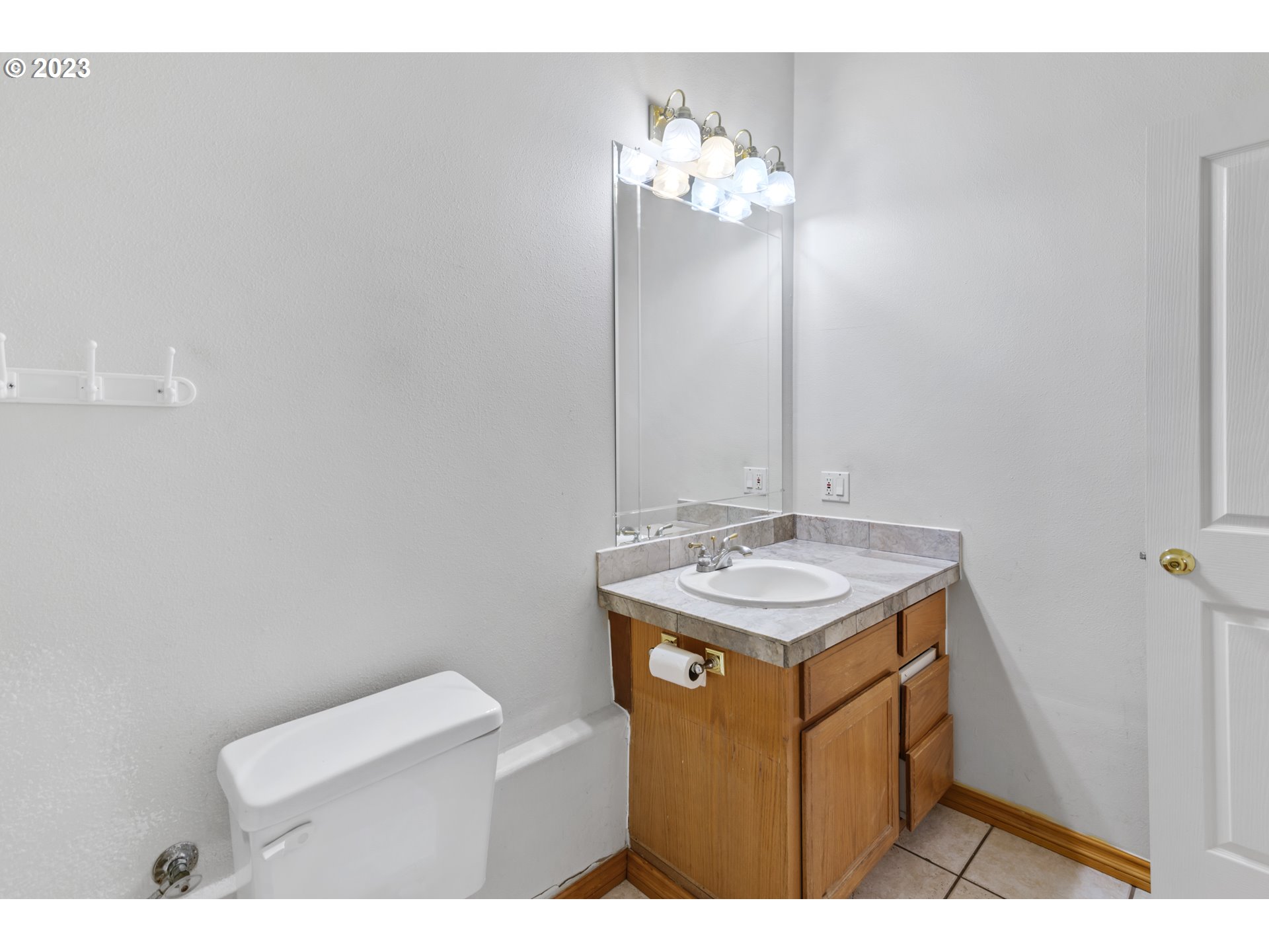 16423 SE MEADOWLAND CT