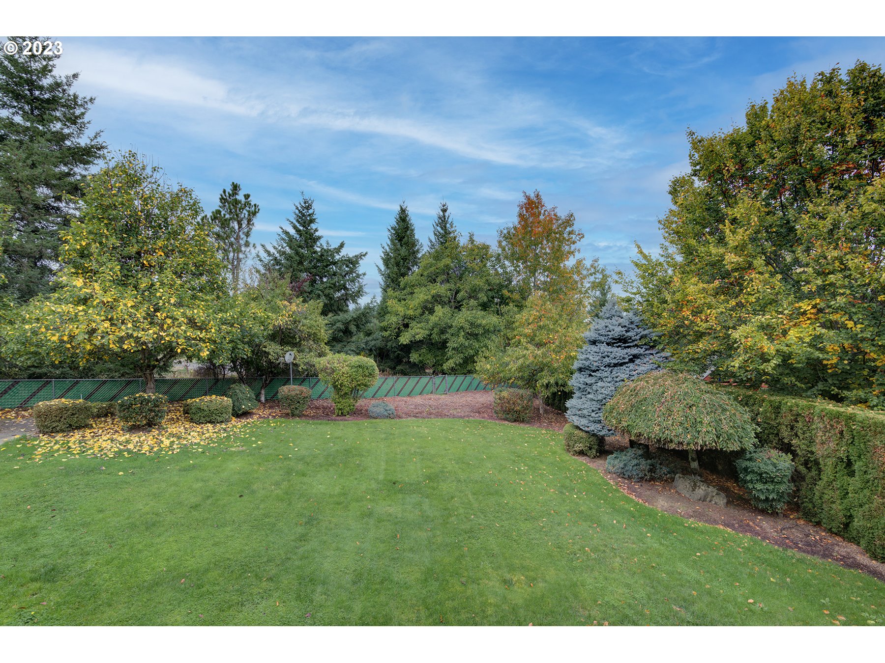 16423 SE MEADOWLAND CT