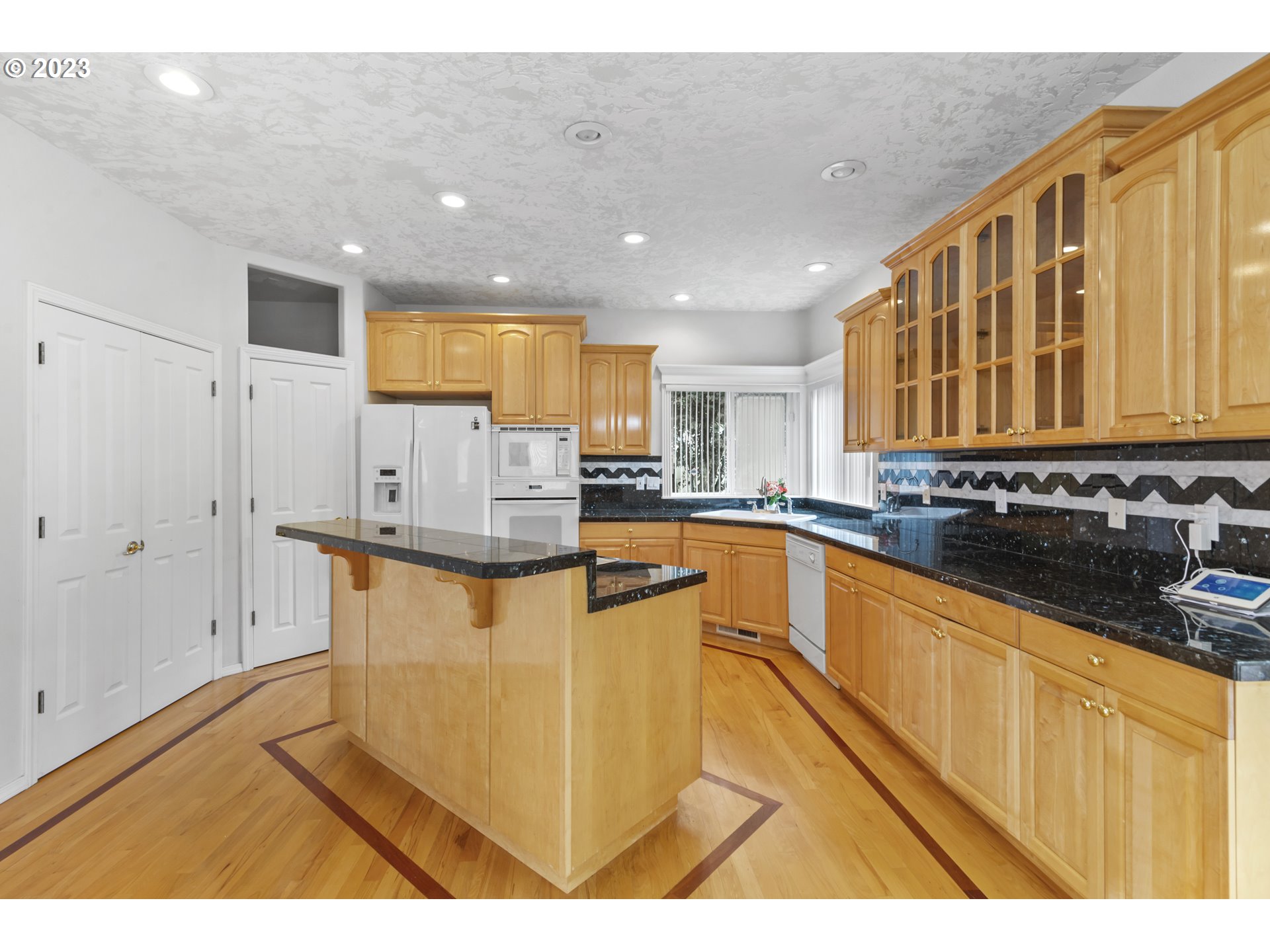 16423 SE MEADOWLAND CT