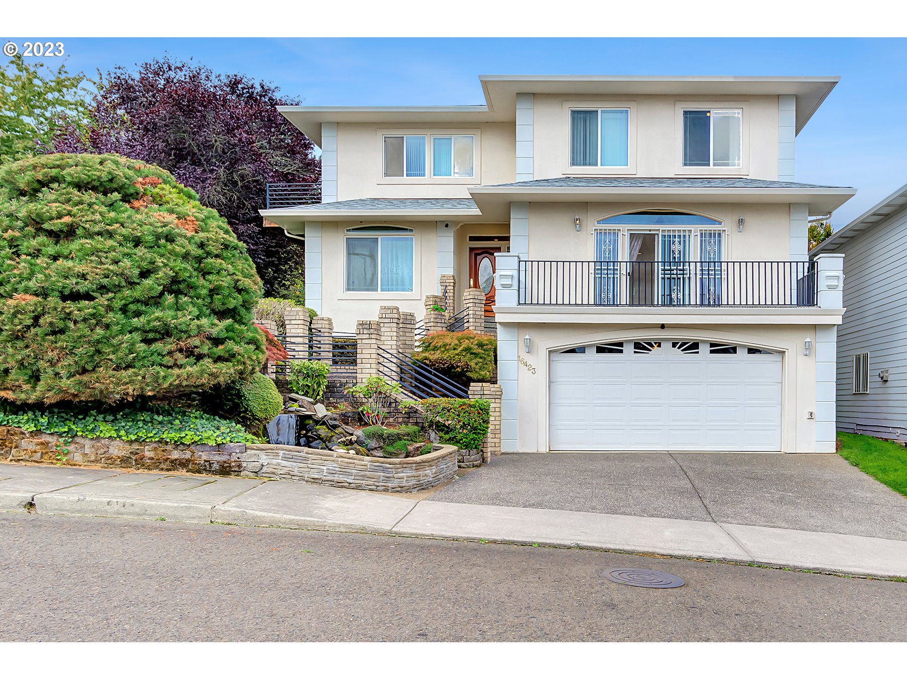 16423 SE MEADOWLAND CT