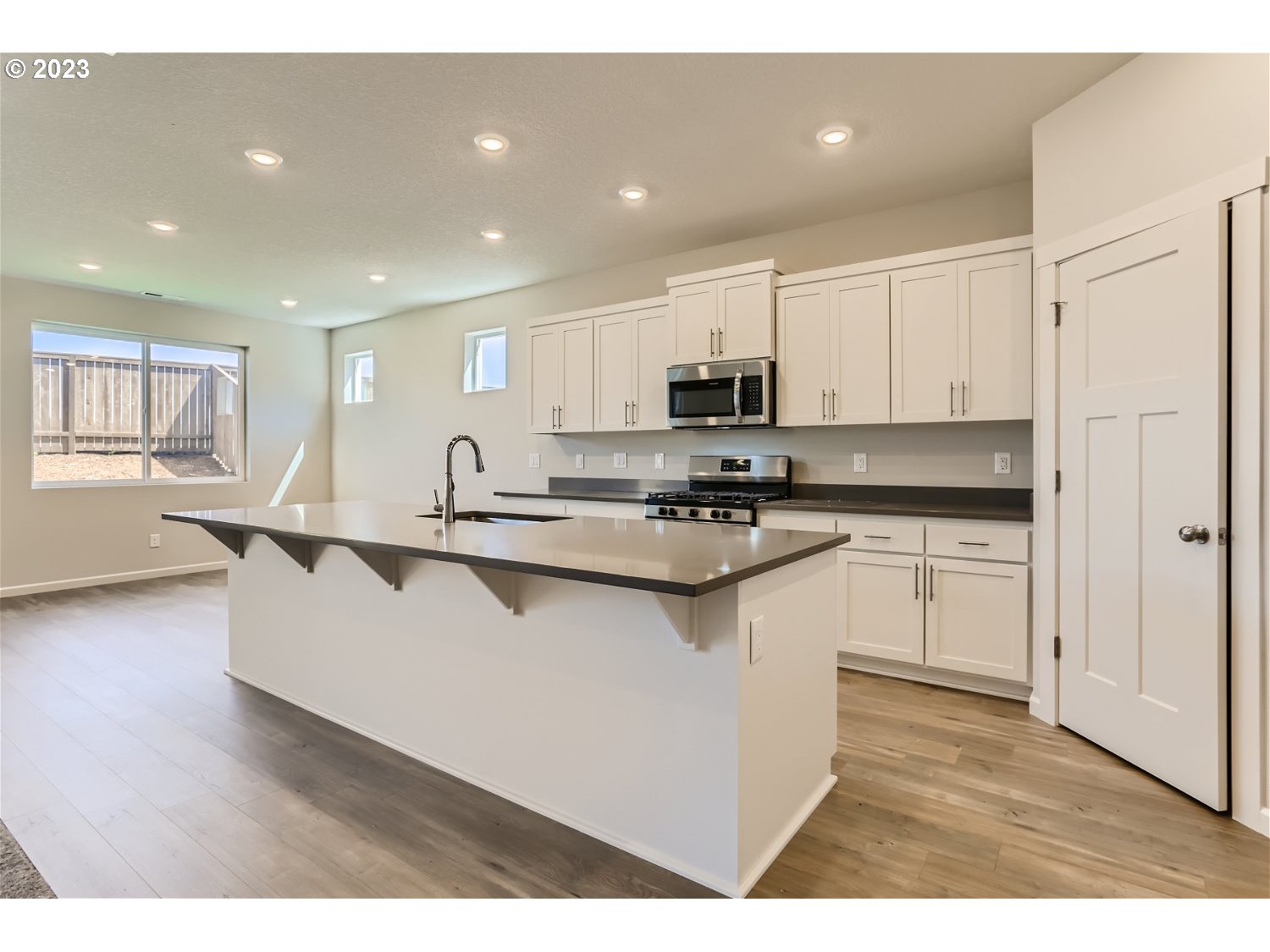 31061 NW Moon ST Unit: 198