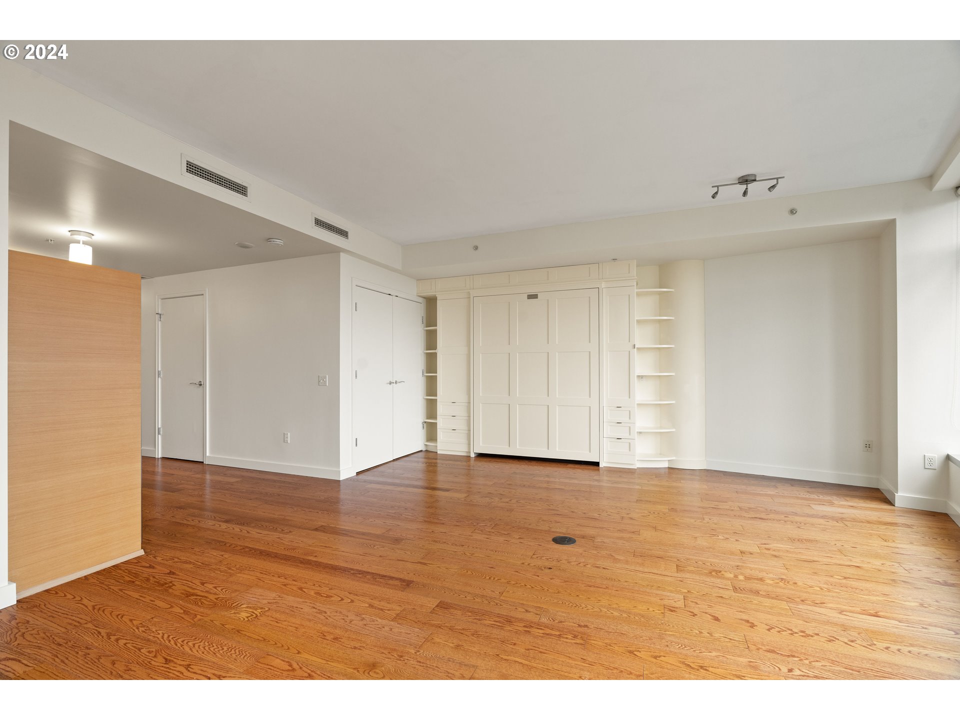 3601 S RIVER PKWY 907