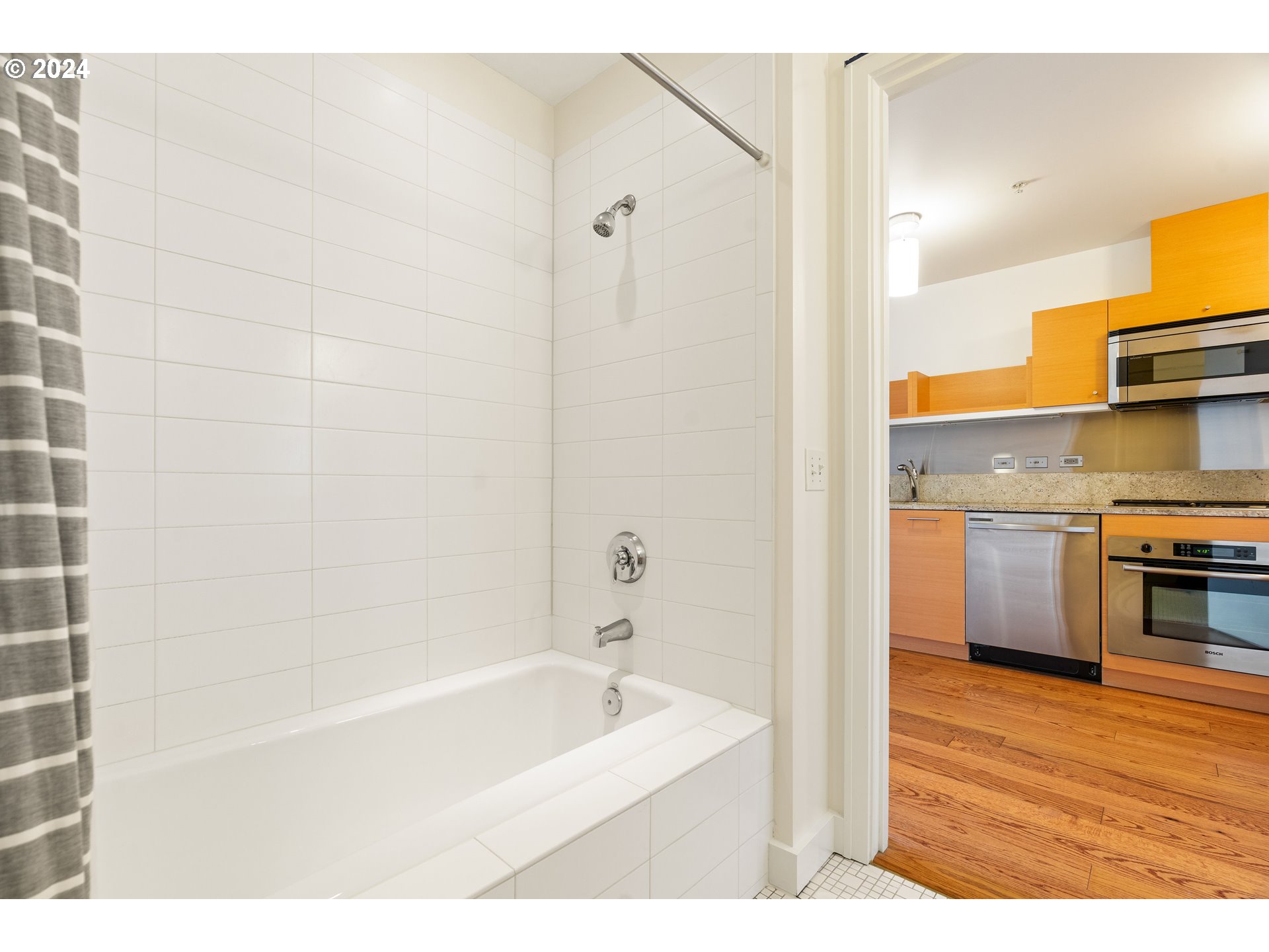 3601 S RIVER PKWY 907