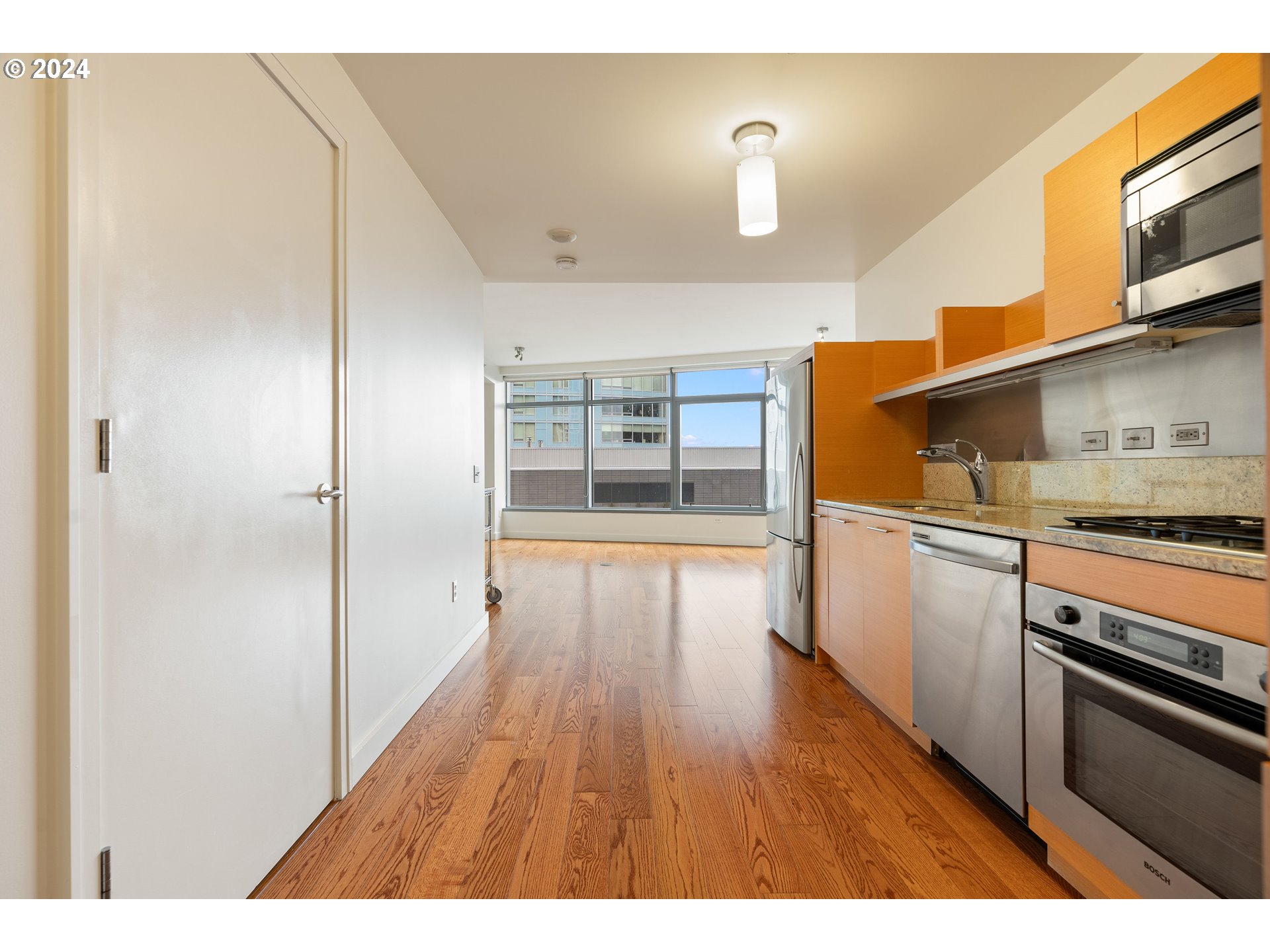 3601 S RIVER PKWY 907