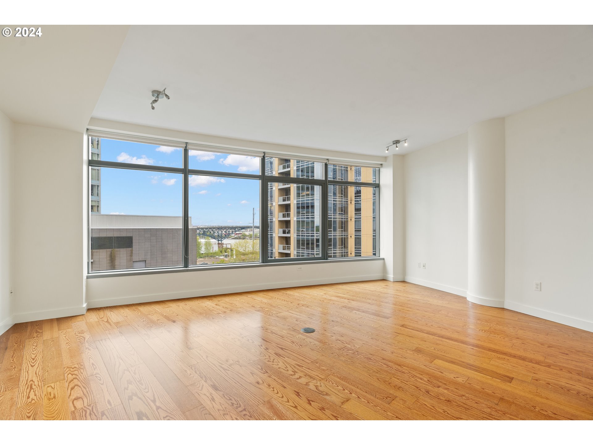 3601 S RIVER PKWY 907