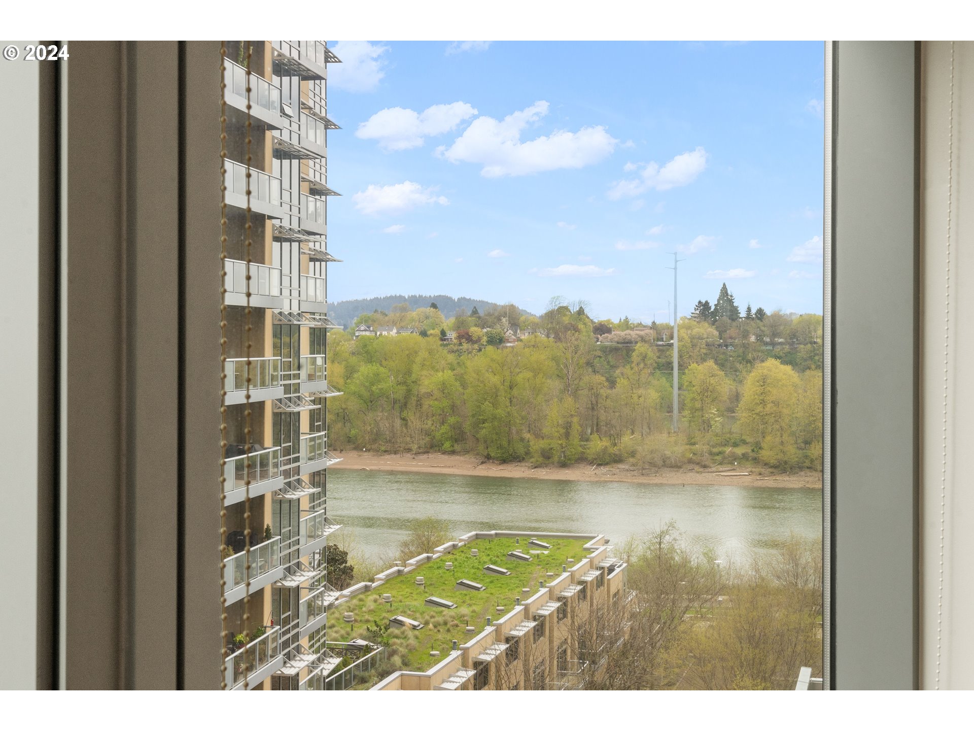 3601 S RIVER PKWY 907