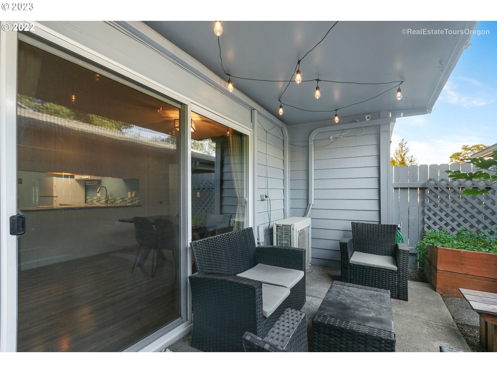 16850 SW GLENEAGLE DR 14B