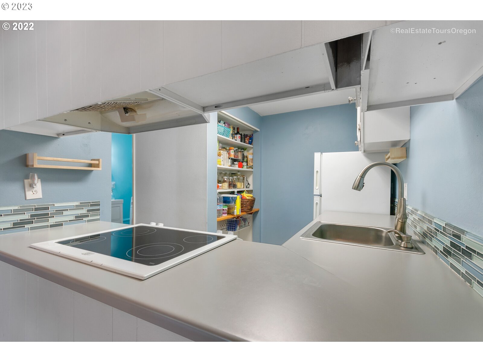 16850 SW GLENEAGLE DR 14B