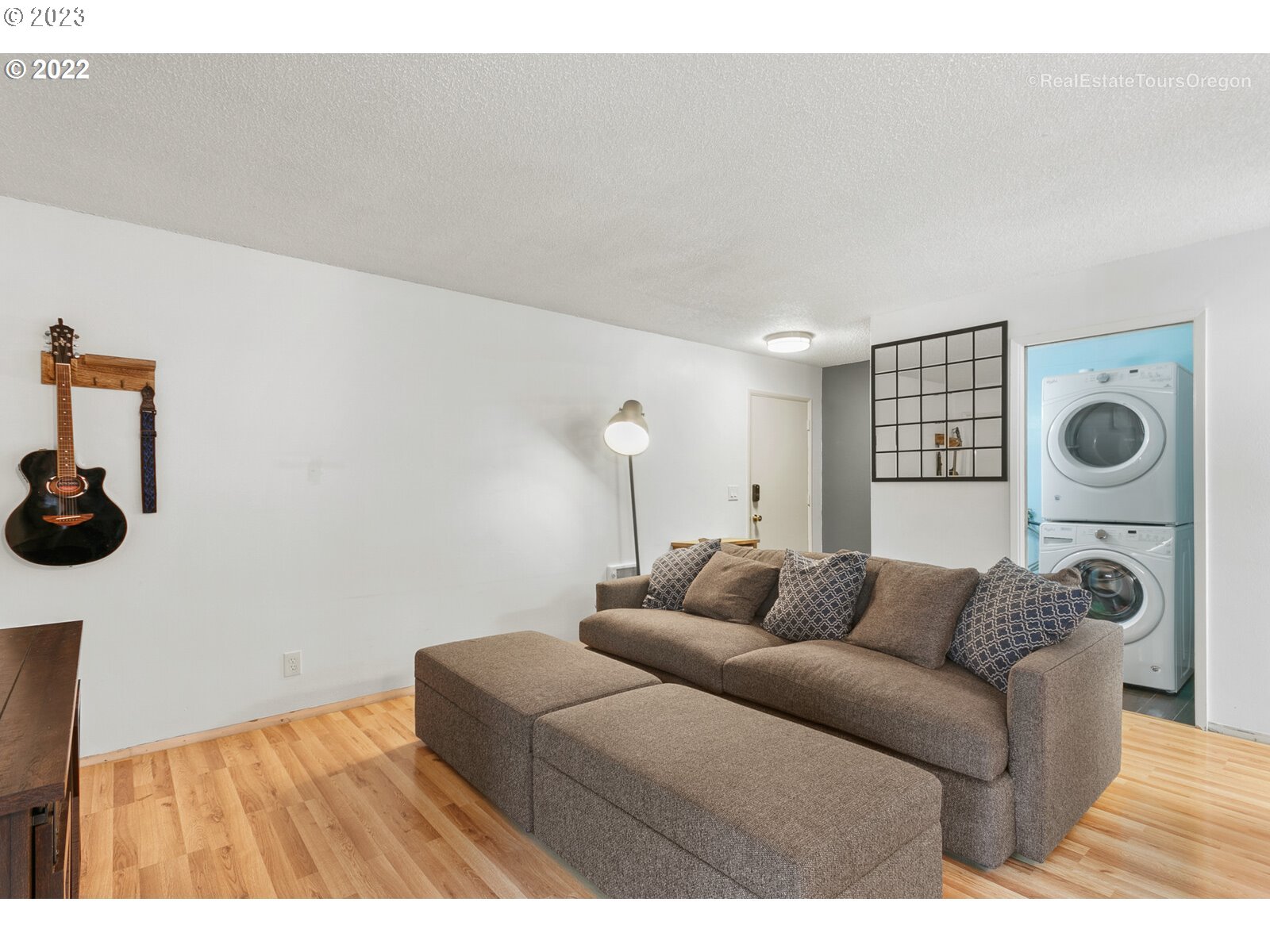 16850 SW GLENEAGLE DR 14B