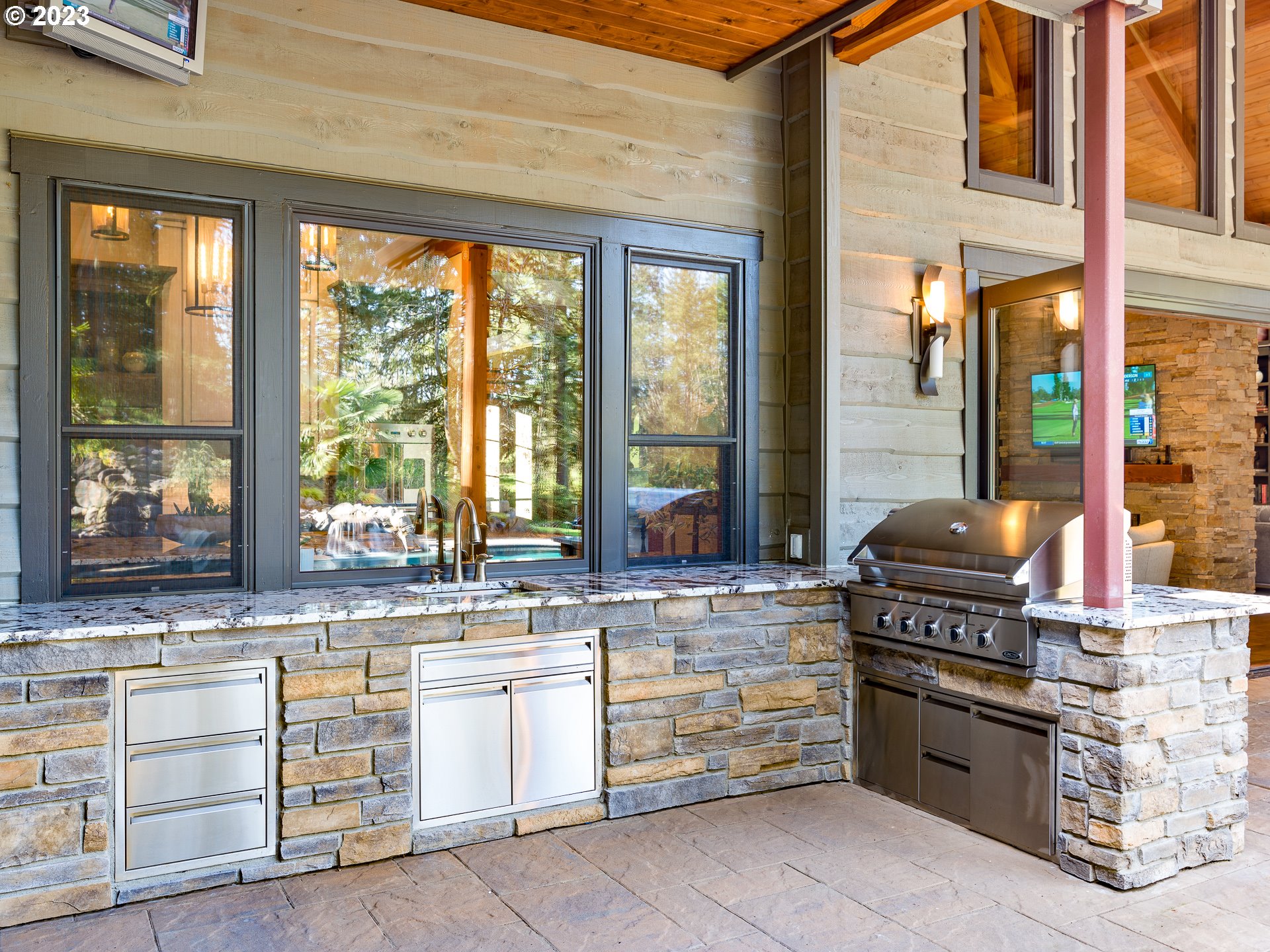 5050 SW HOMESTEADER RD