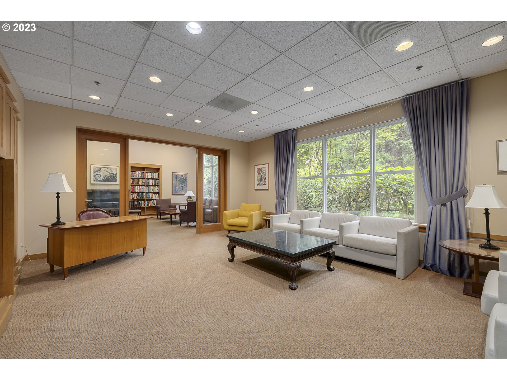 6645 W BURNSIDE RD 543