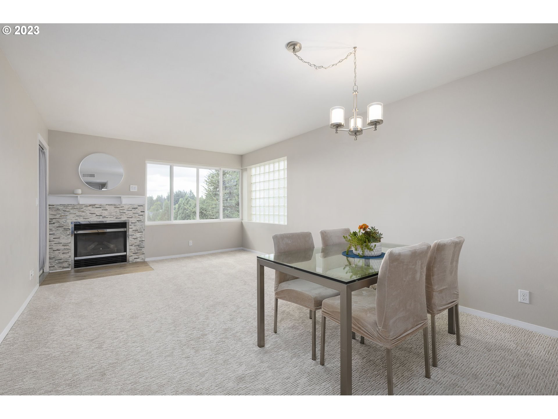 6645 W BURNSIDE RD 543