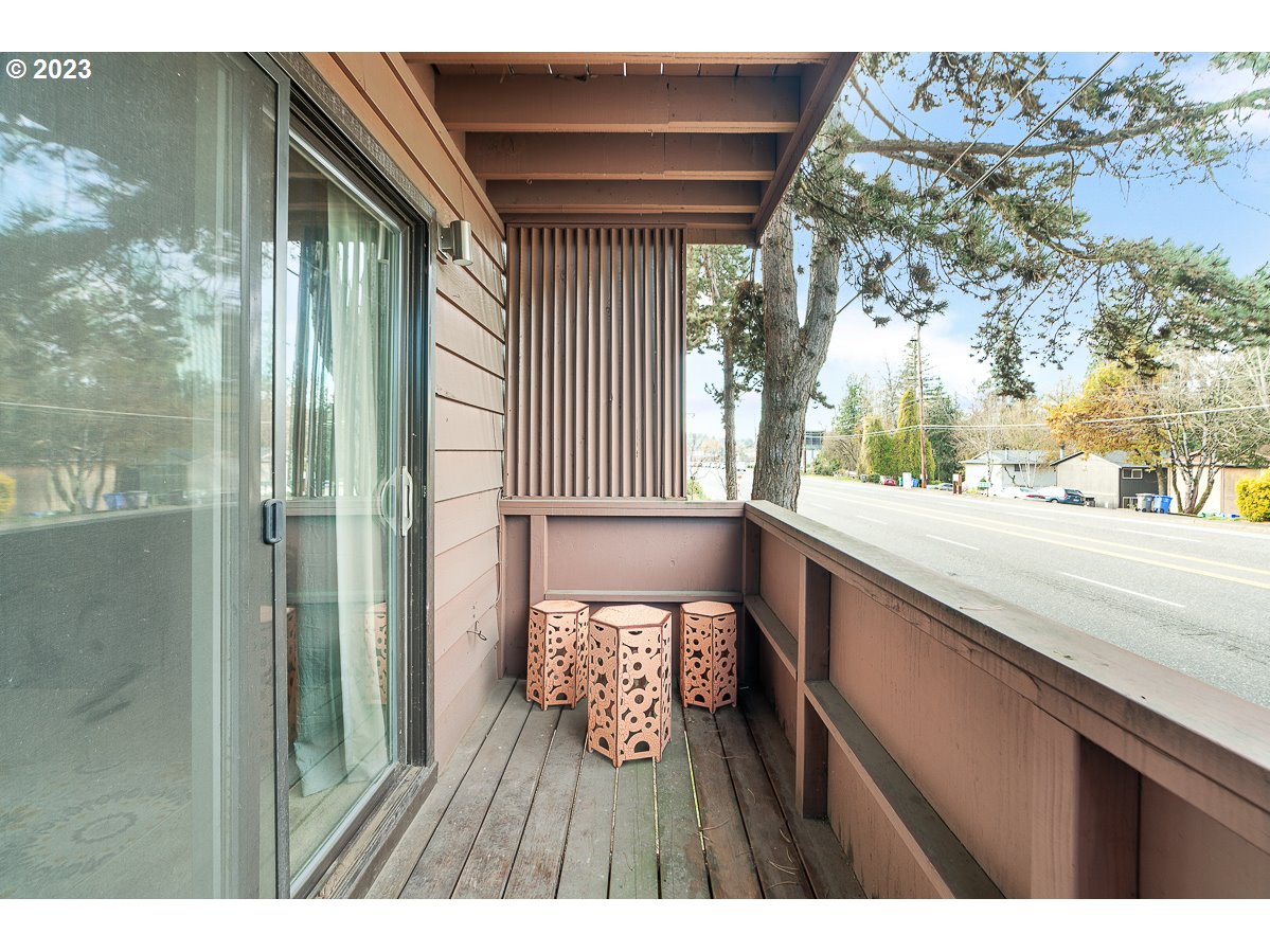 5005 SW MITCHELL ST Unit: 7