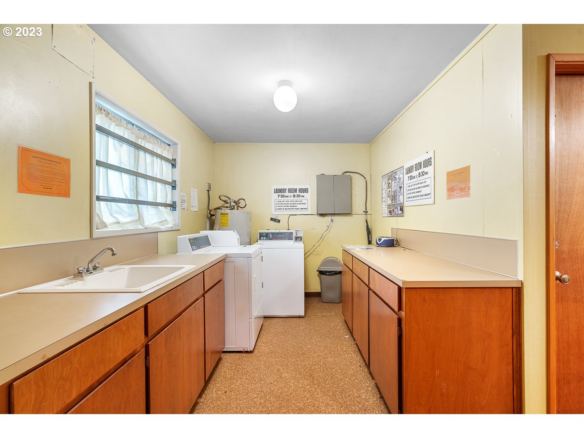 5005 SW MITCHELL ST Unit: 7