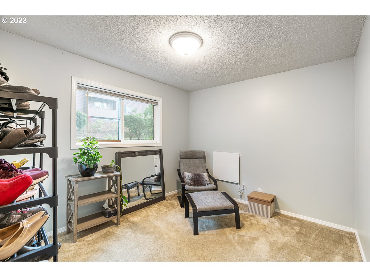 5005 SW MITCHELL ST Unit: 7