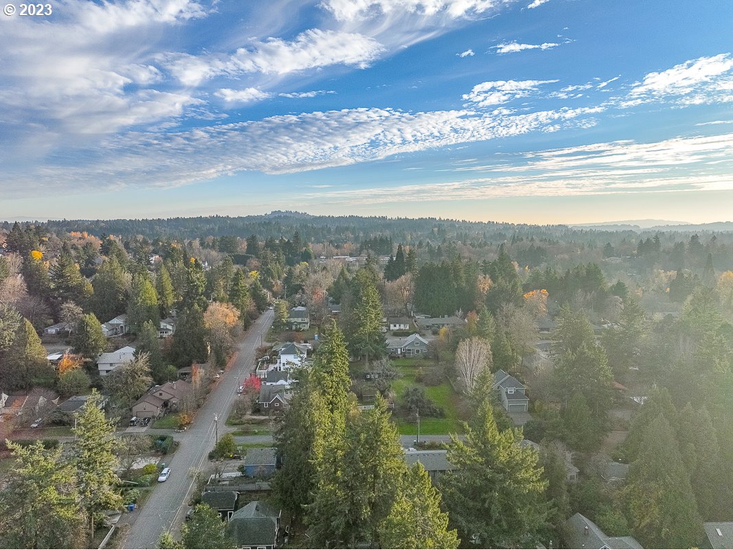 5005 SW MITCHELL ST Unit: 7