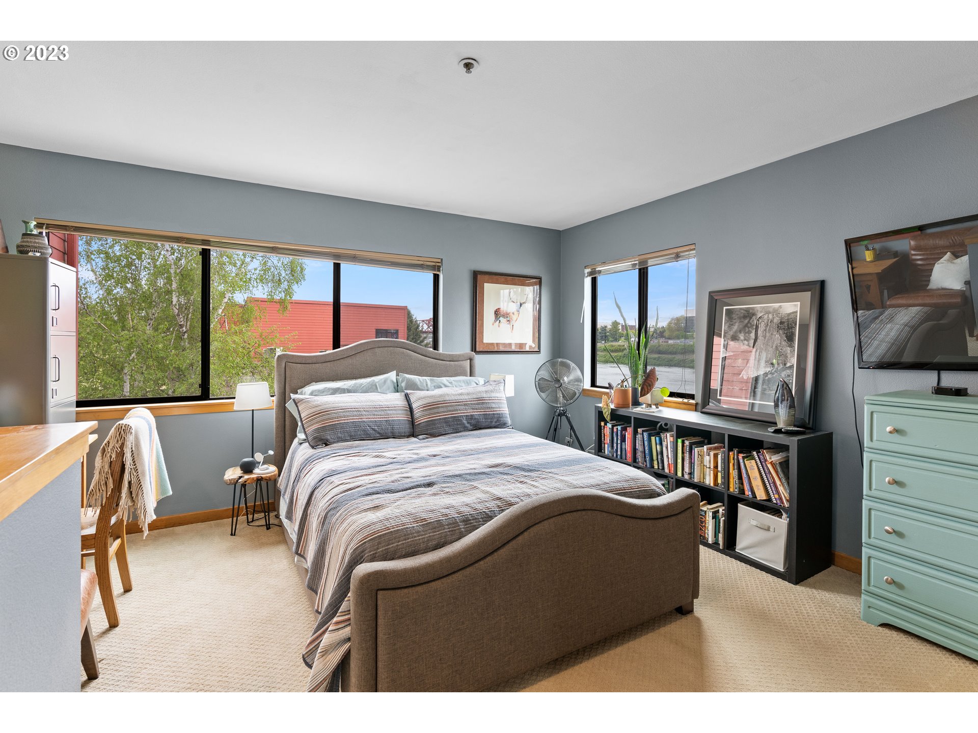 620 NW NAITO PKWY B11