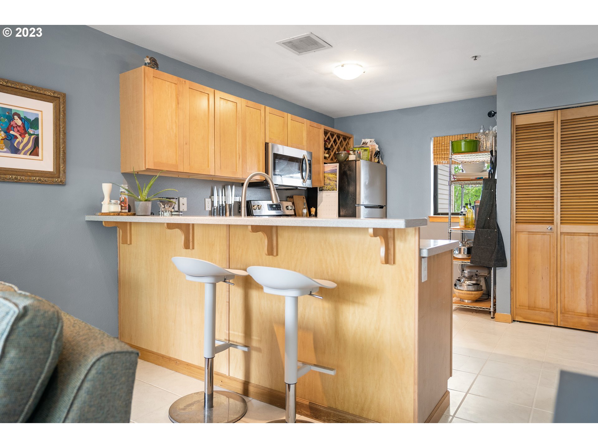 620 NW NAITO PKWY B11