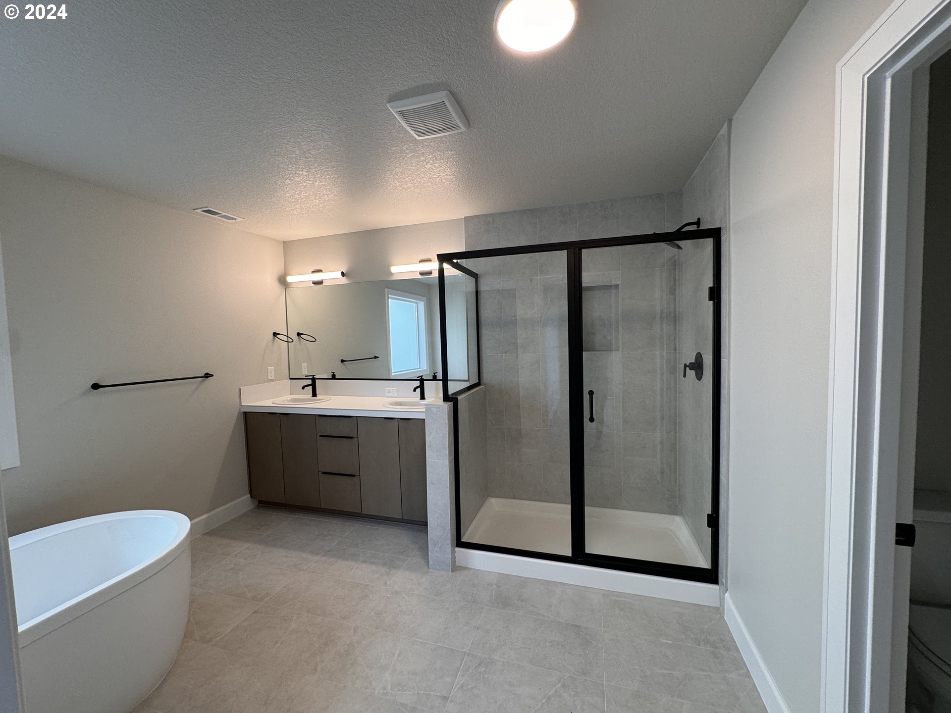 1017 NE 17TH AVE LOT14