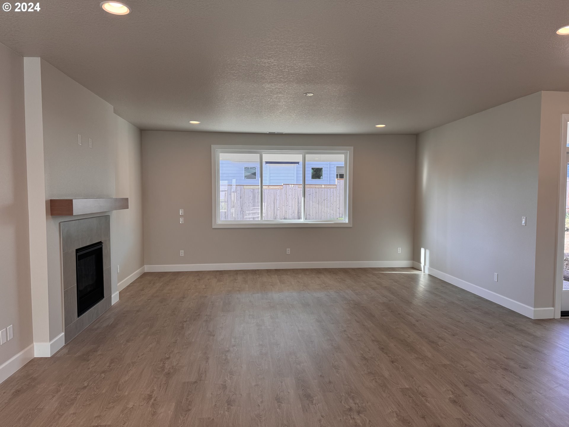 1017 NE 17TH AVE LOT14